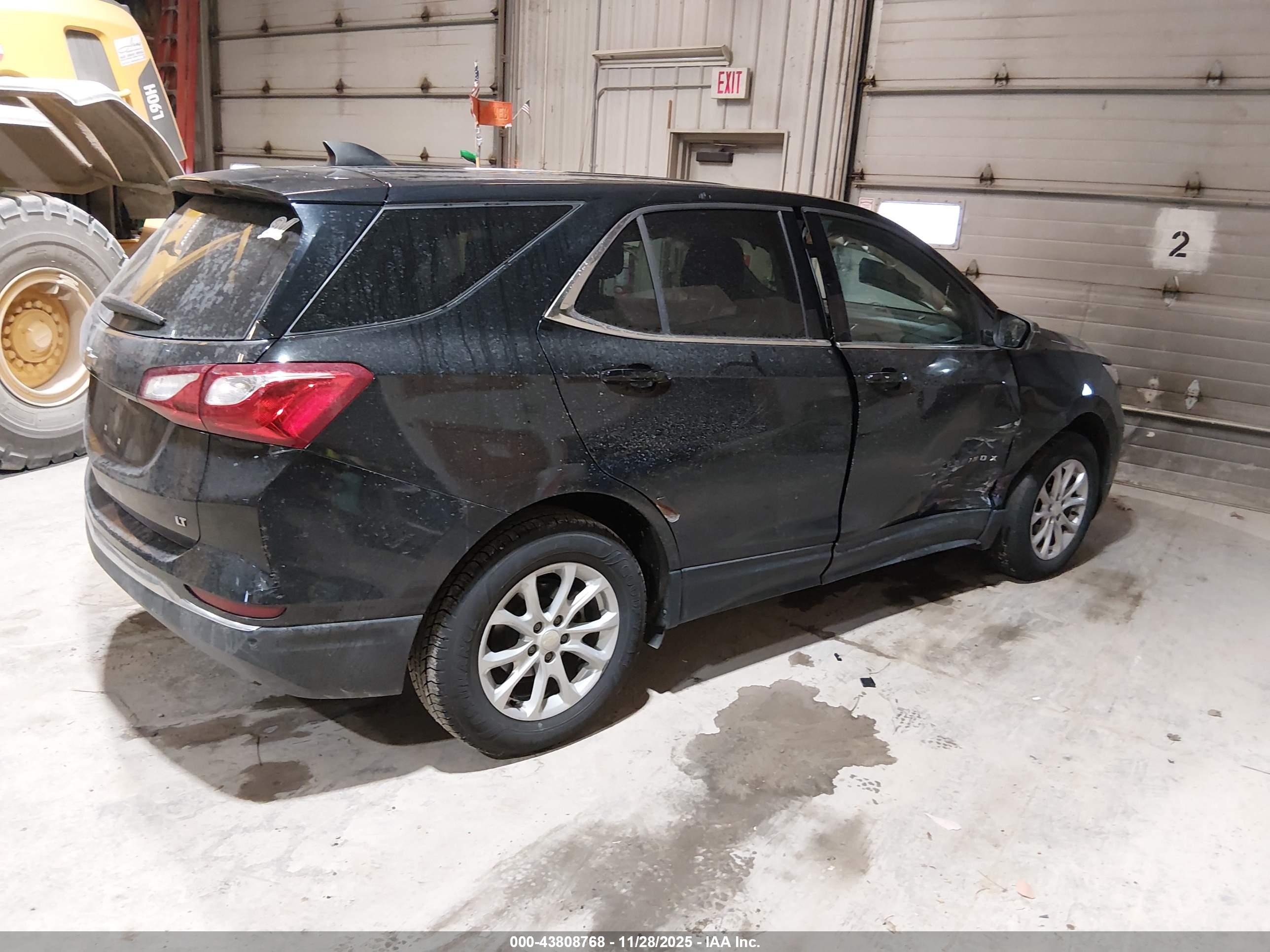 CHEVROLET EQUINOX image 4