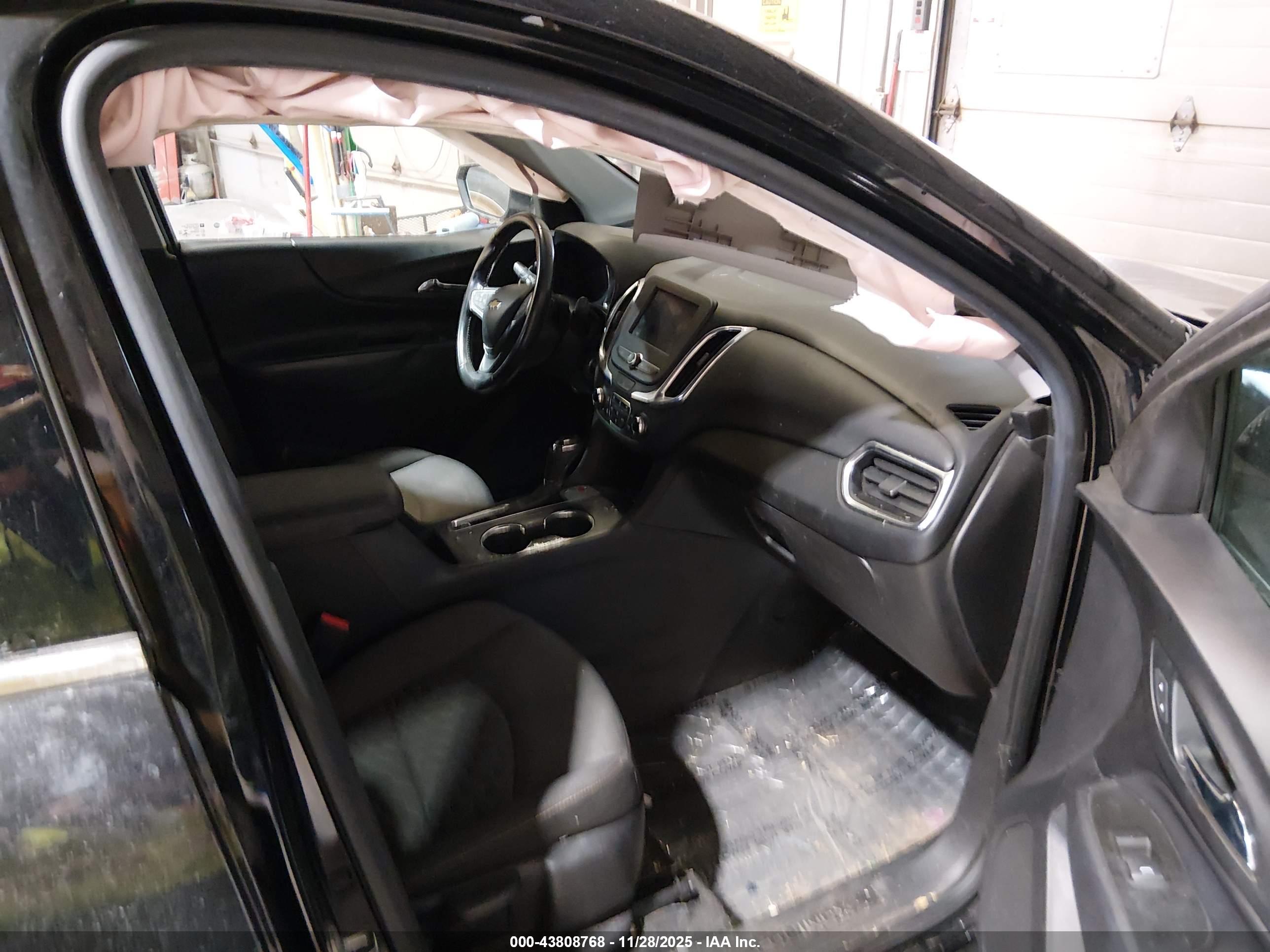 CHEVROLET EQUINOX image 5
