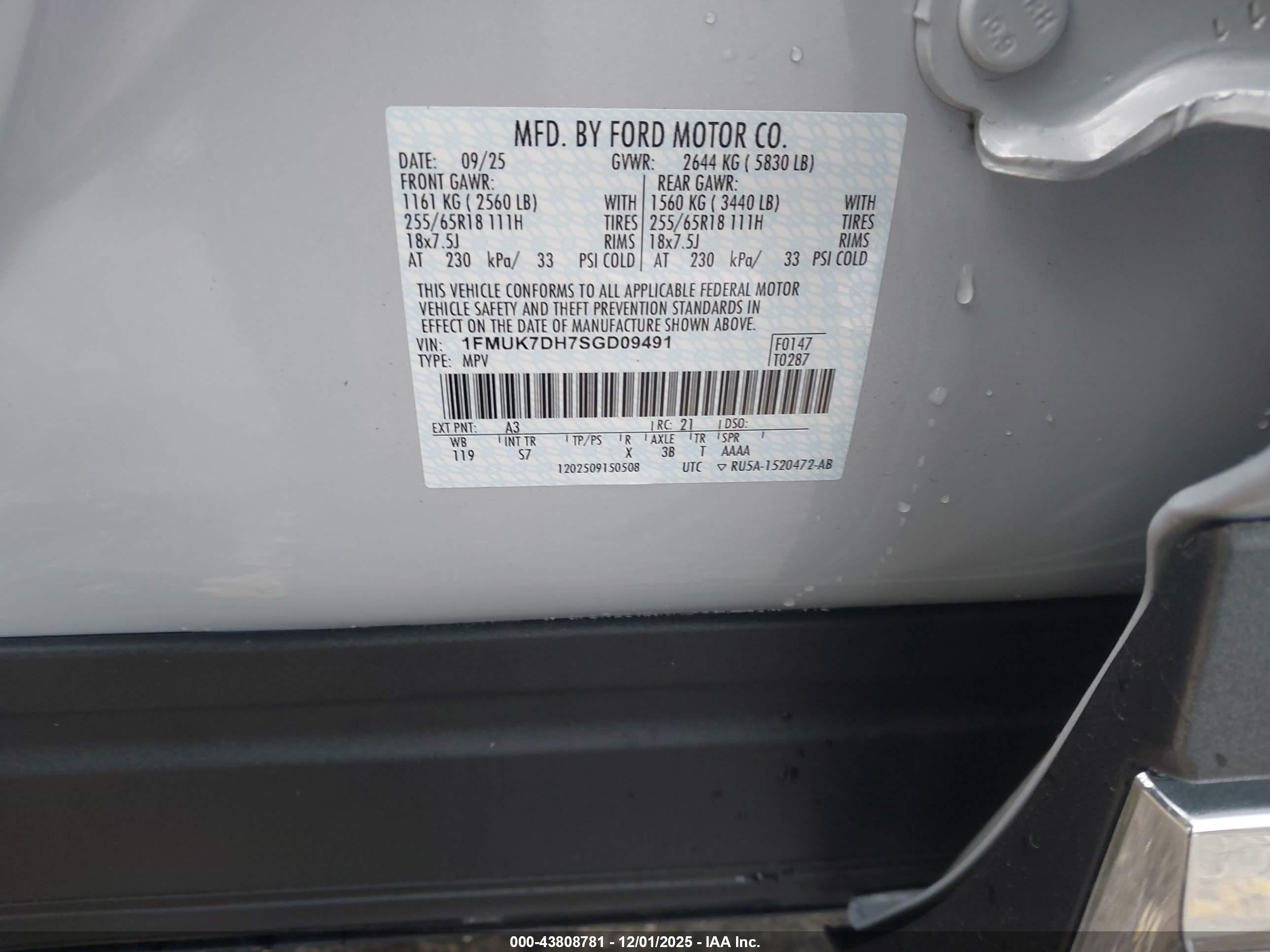 FORD EXPLORER image 9