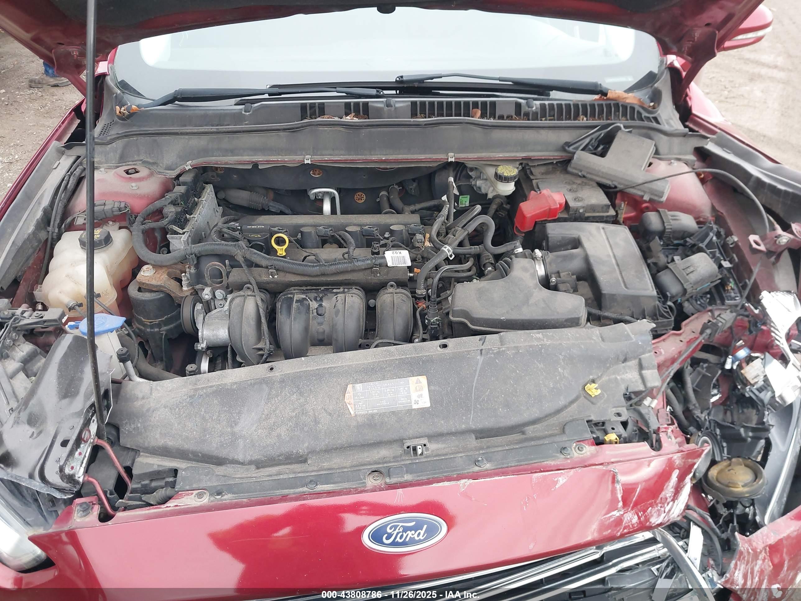 FORD FUSION image 10