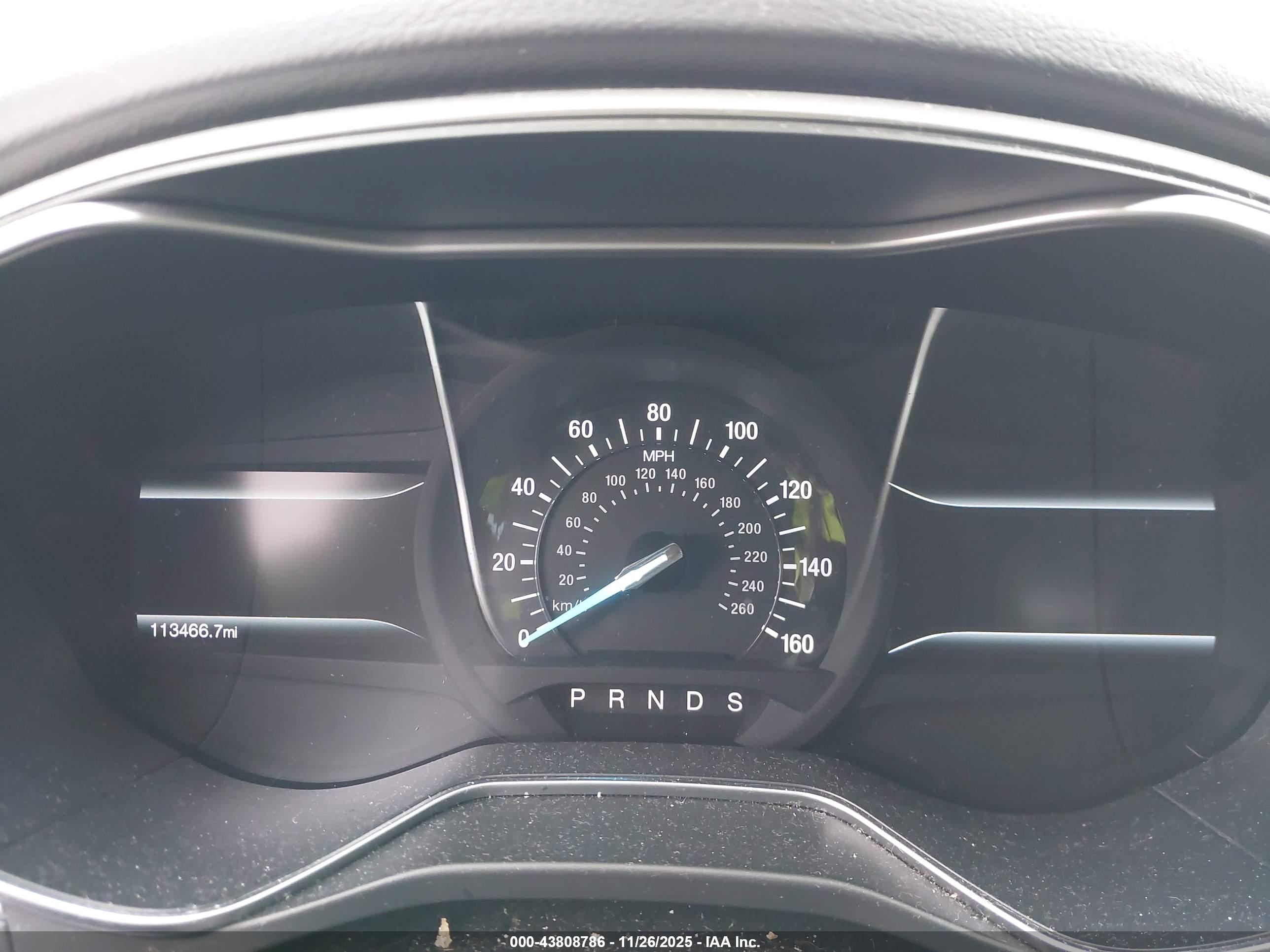 FORD FUSION image 7