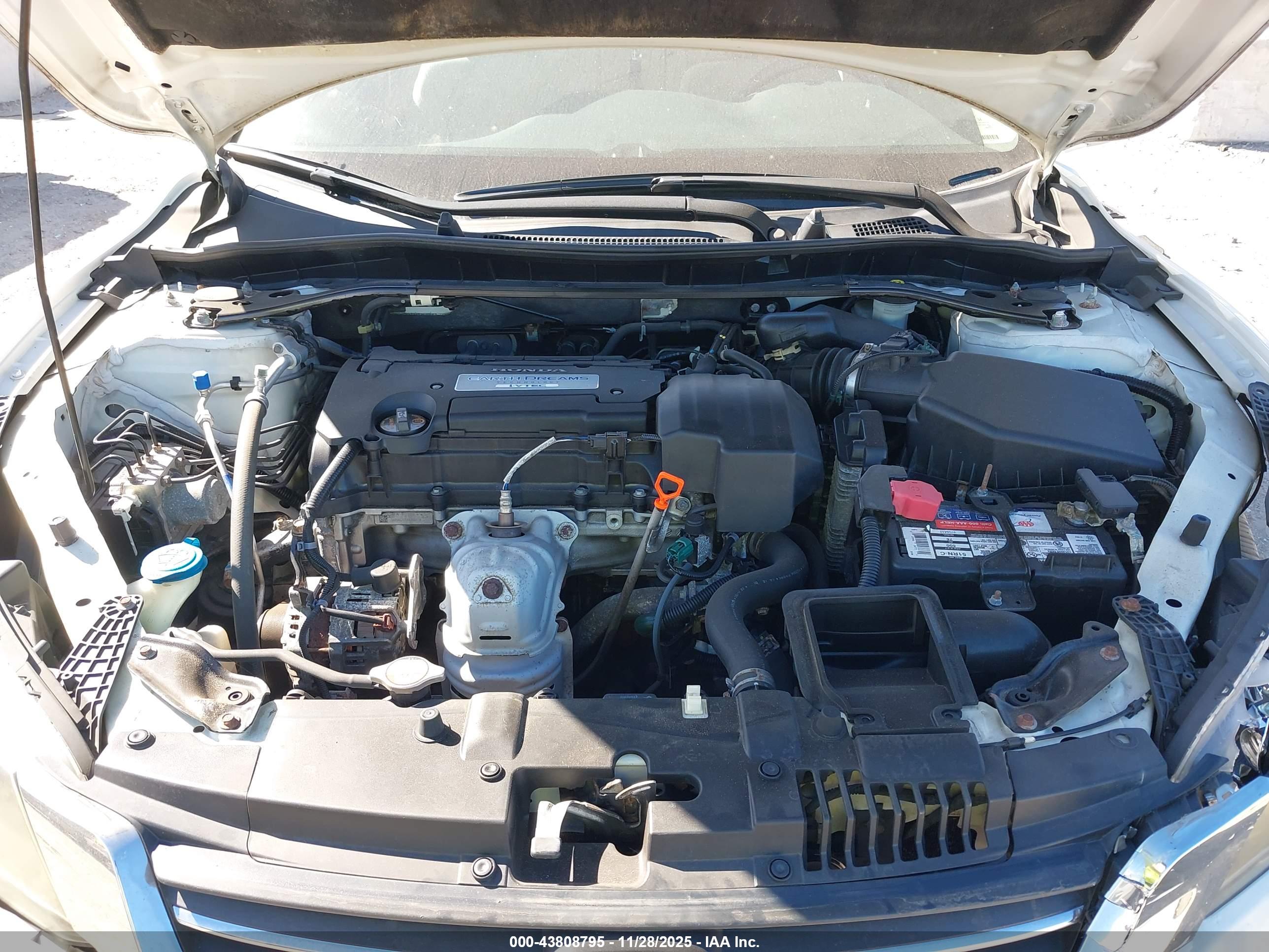 HONDA ACCORD image 10