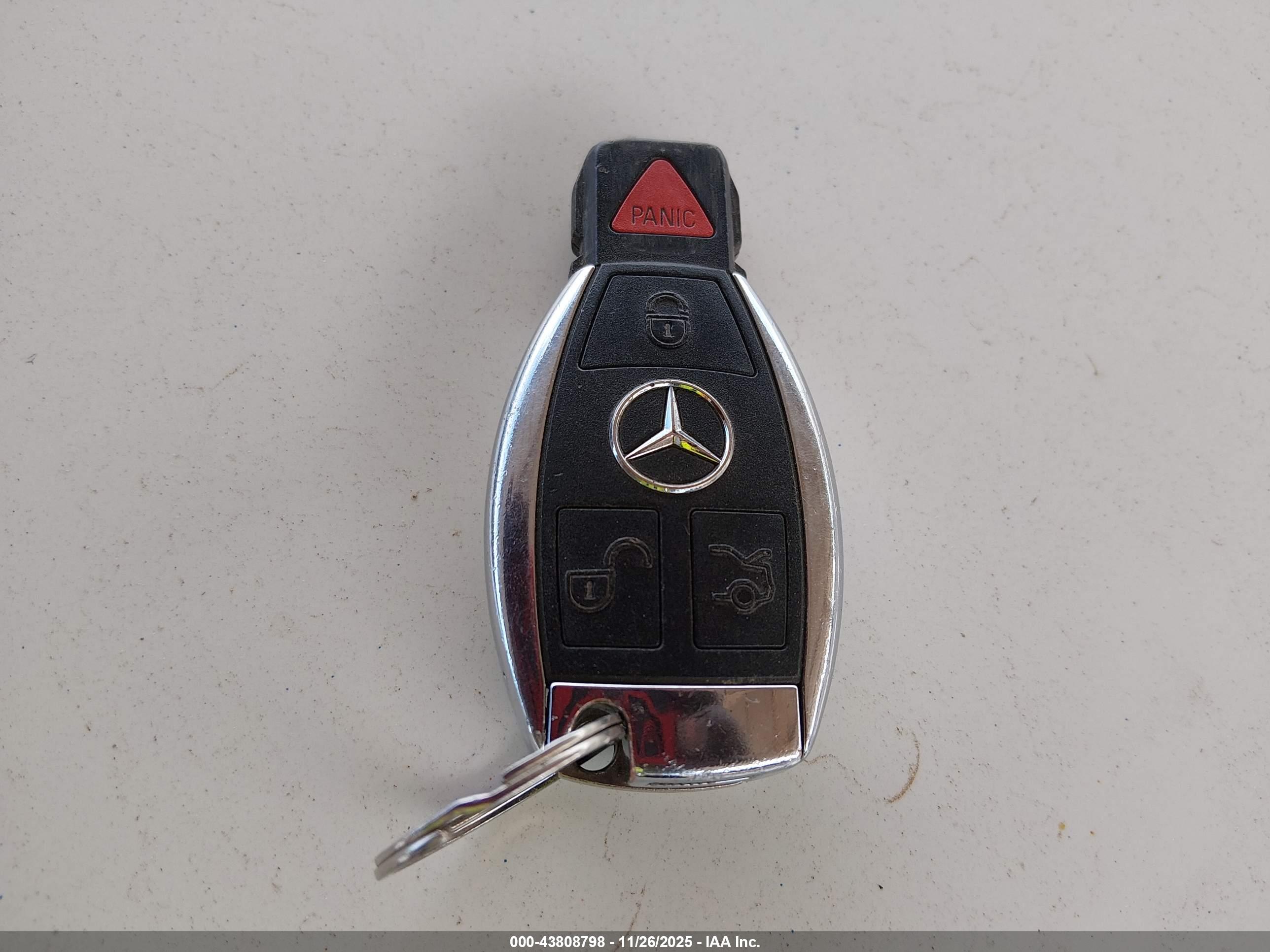 MERCEDES-BENZ C image 11