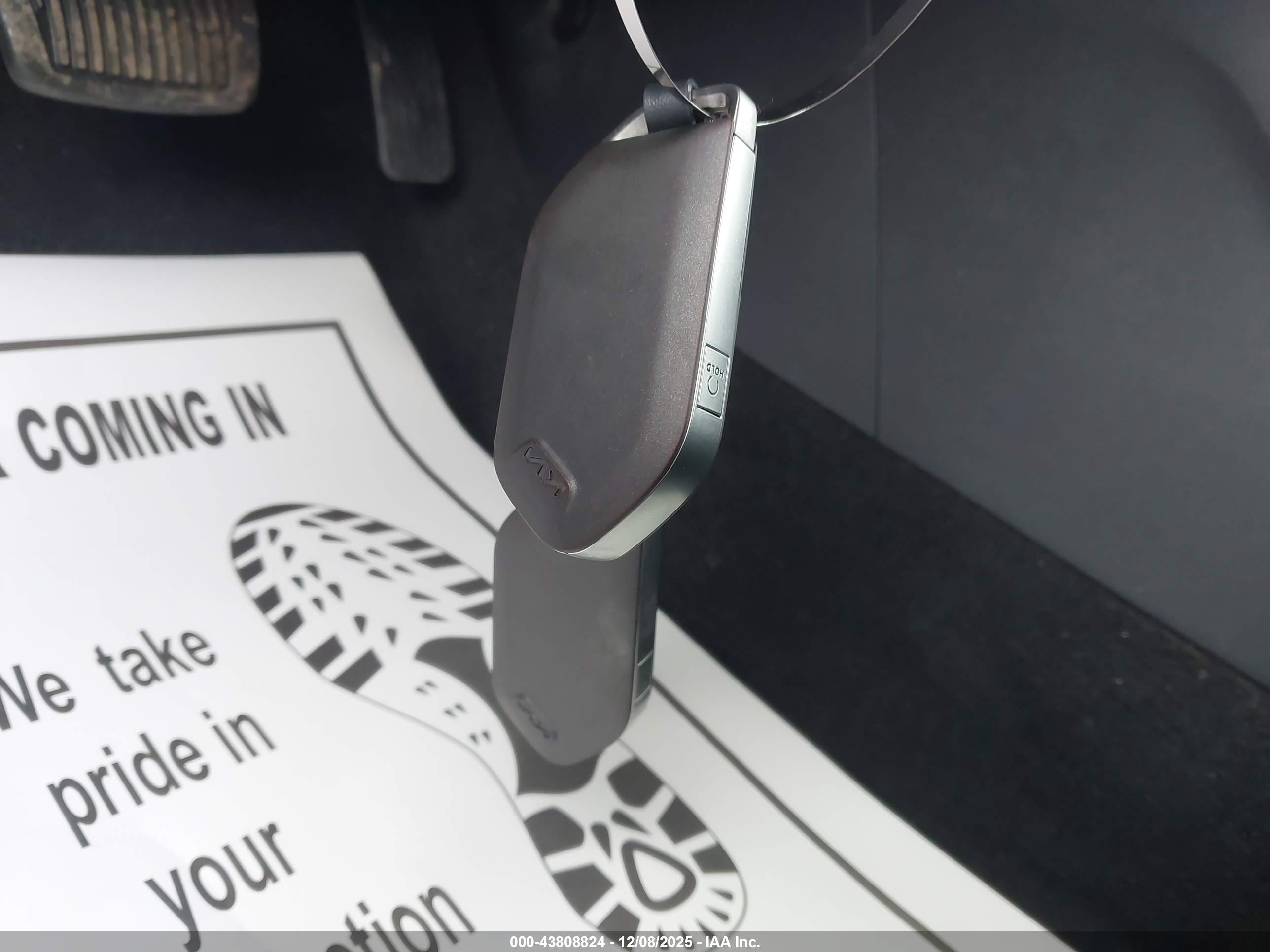 KIA K4 image 11