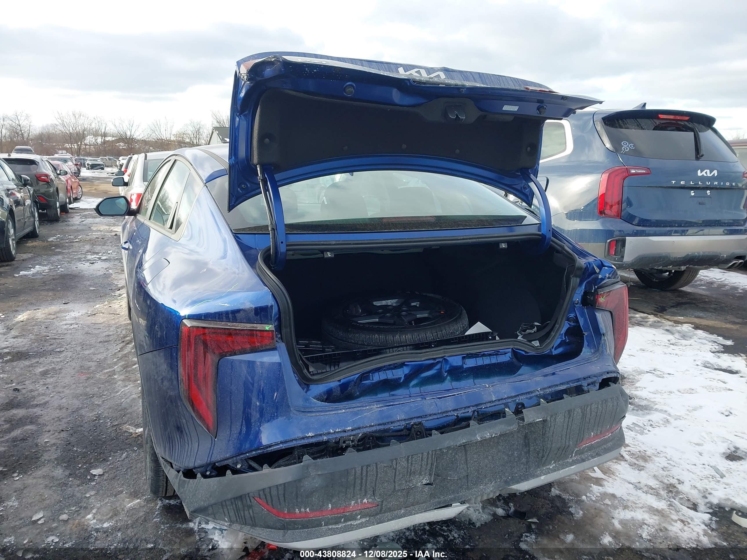 KIA K4 image 6
