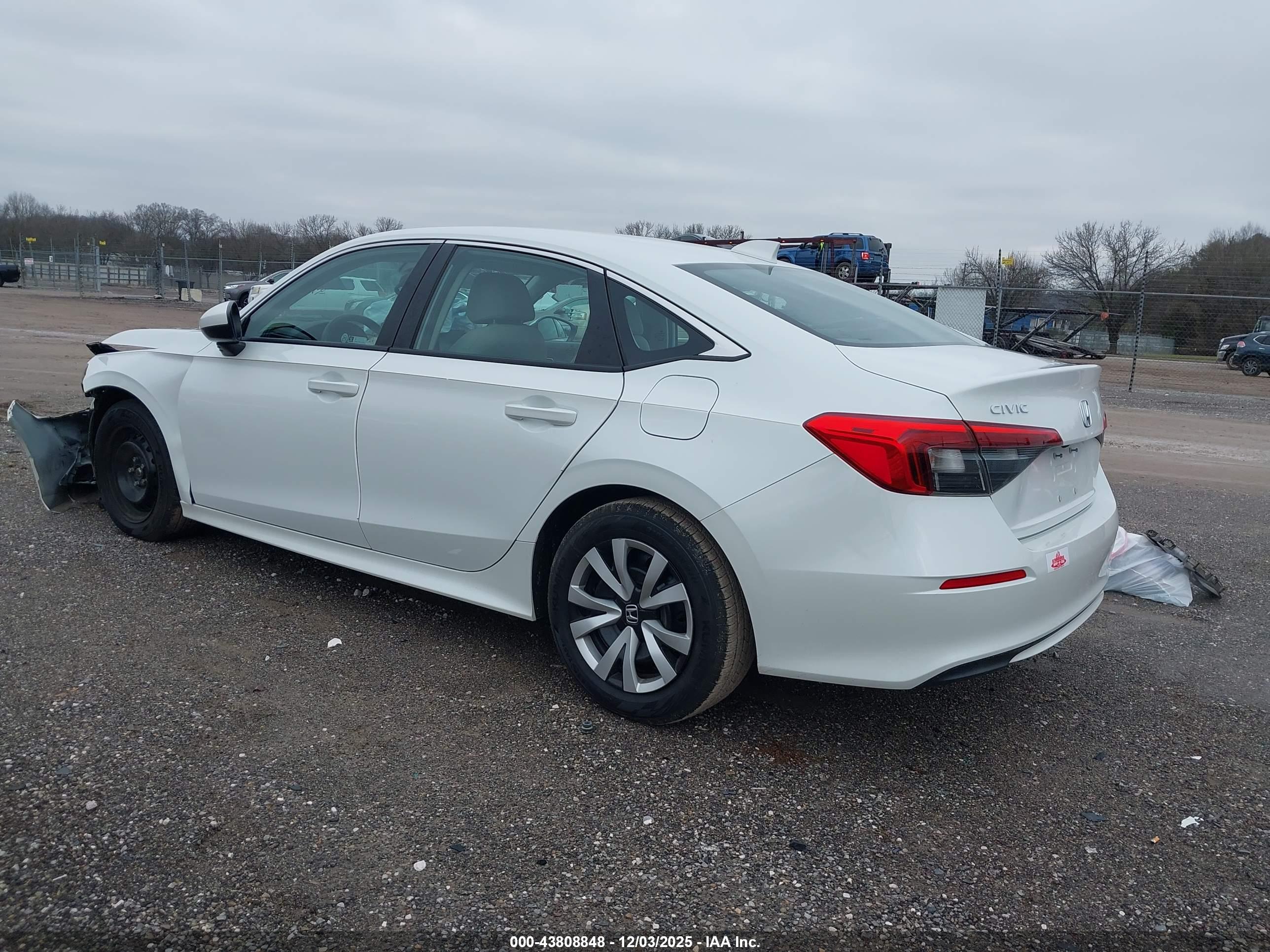 HONDA CIVIC image 3