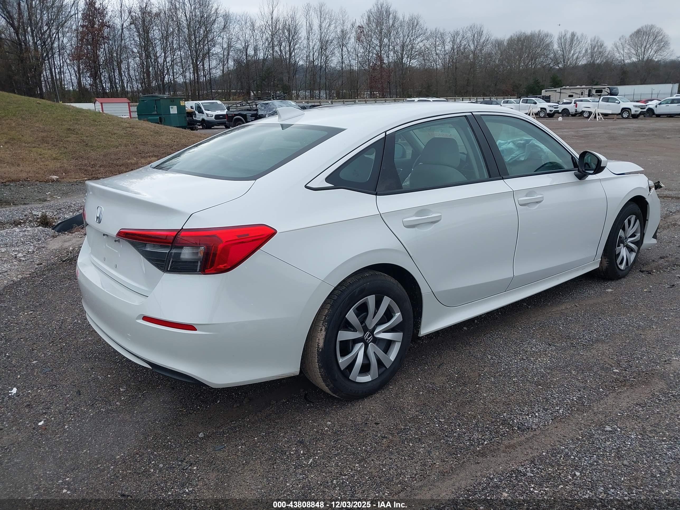 HONDA CIVIC image 4