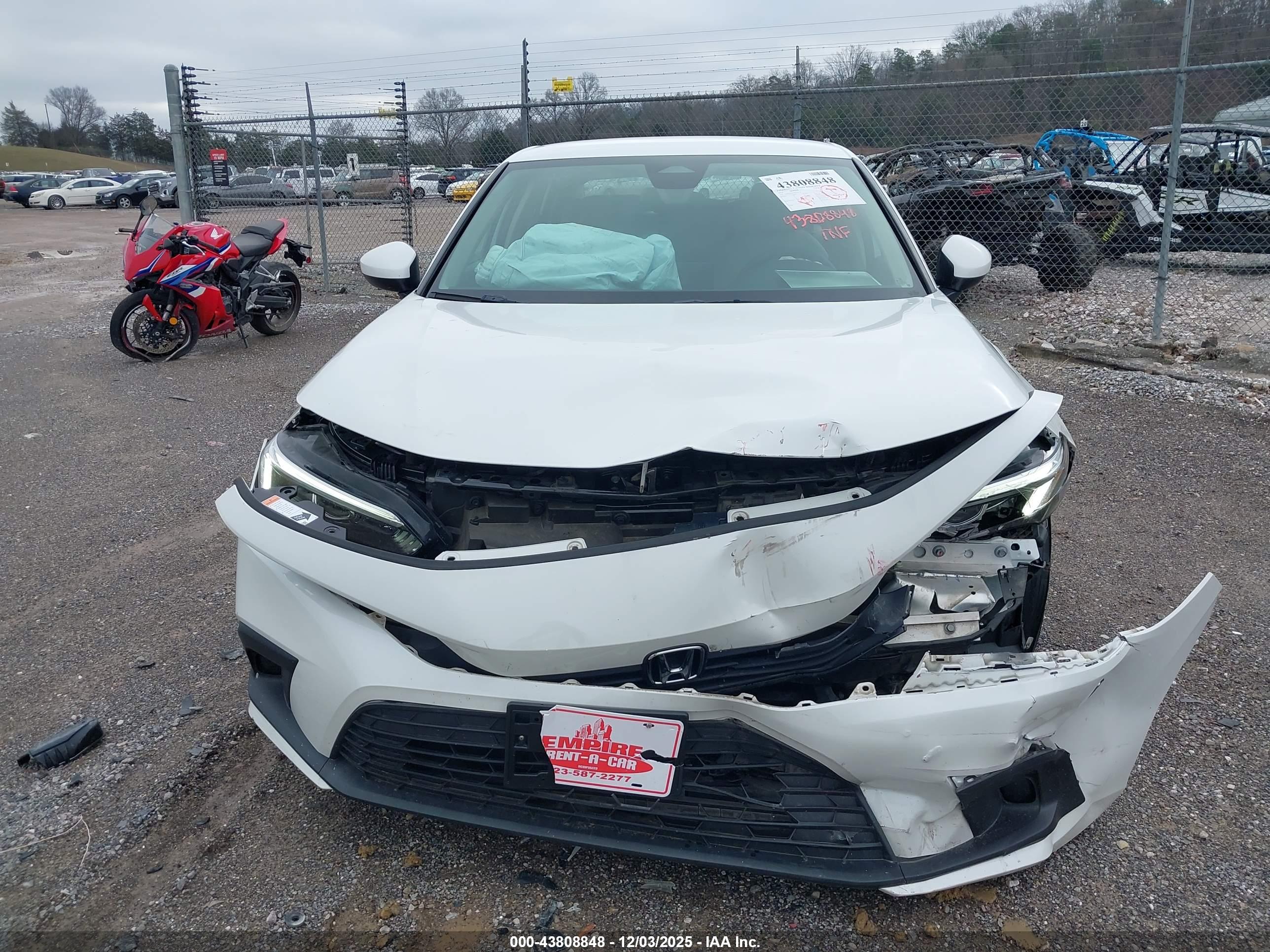 HONDA CIVIC image 6