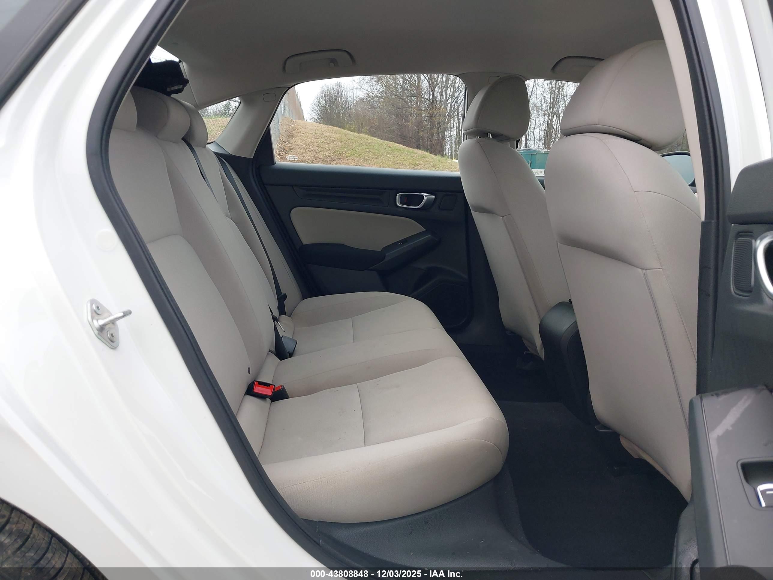 HONDA CIVIC image 8