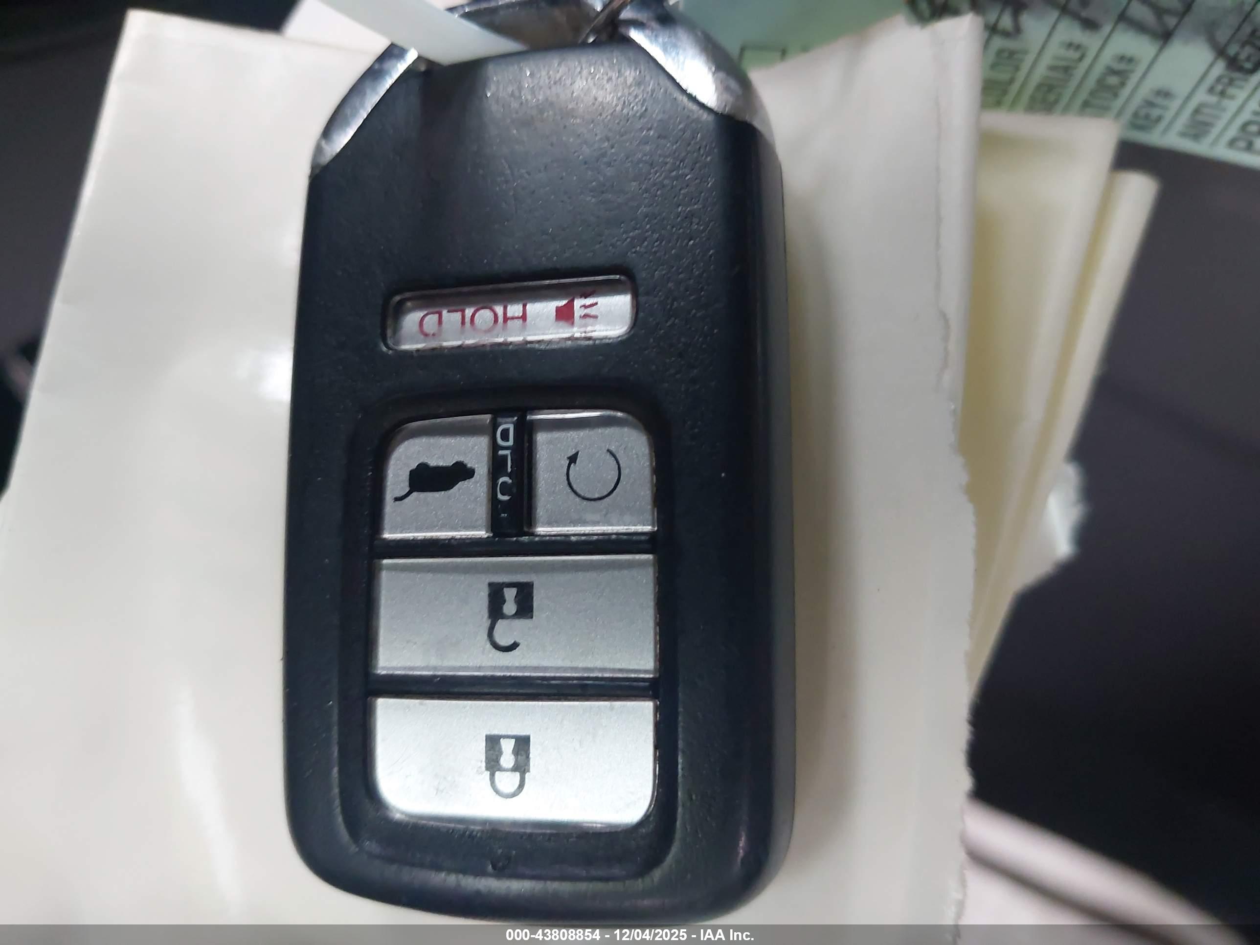 HONDA PILOT image 11