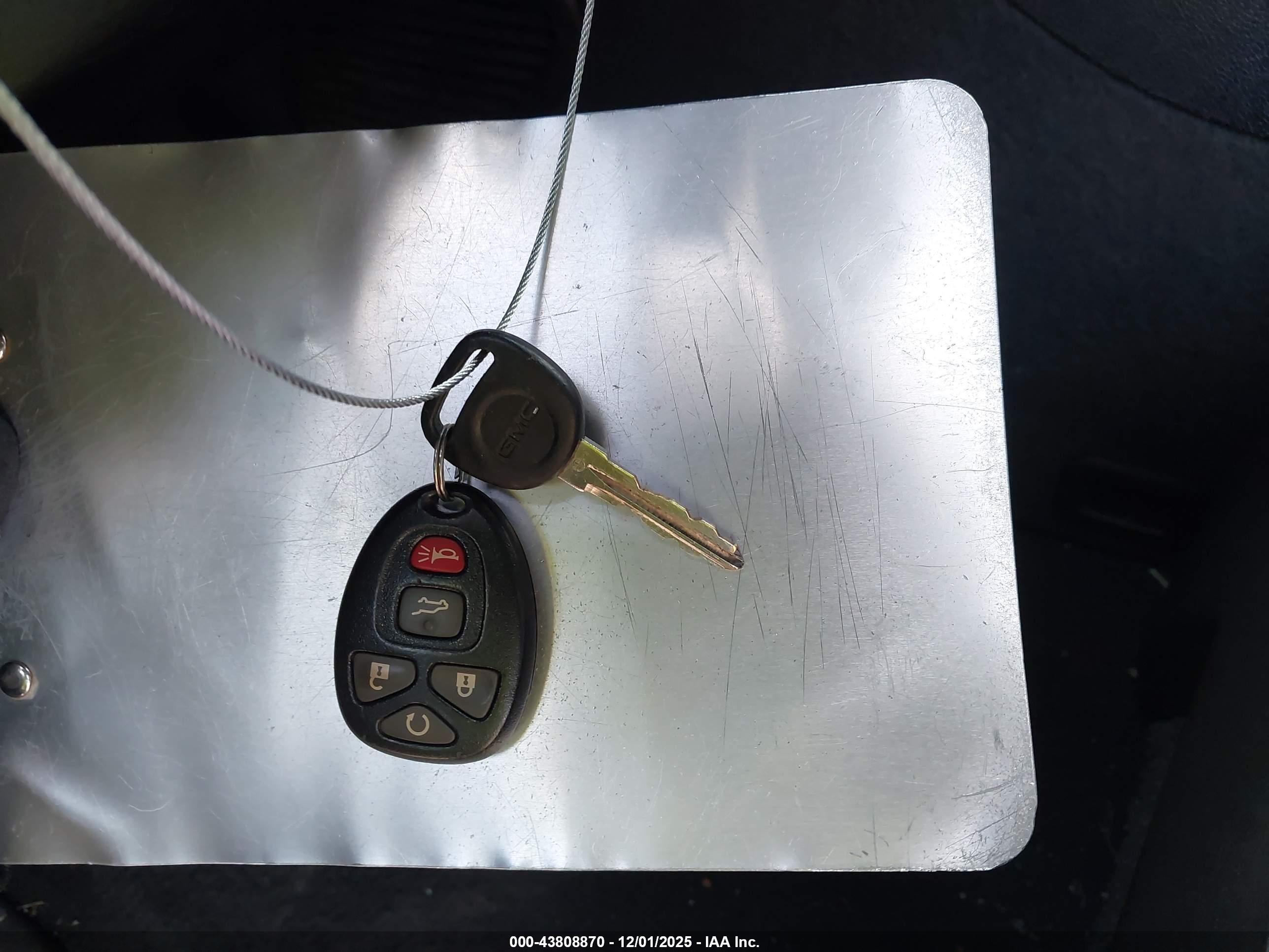 GMC ACADIA image 11