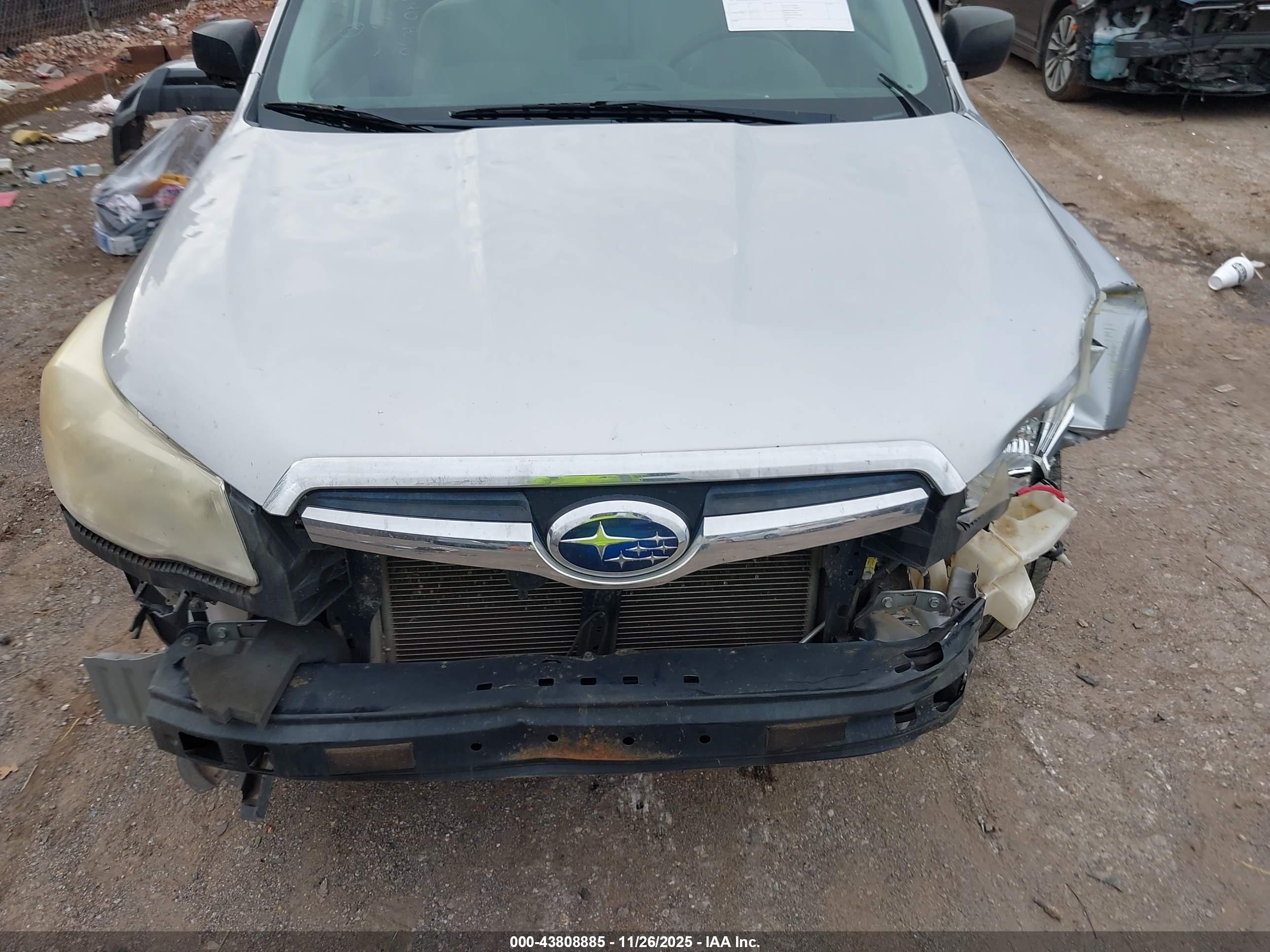 SUBARU FORESTER image 10