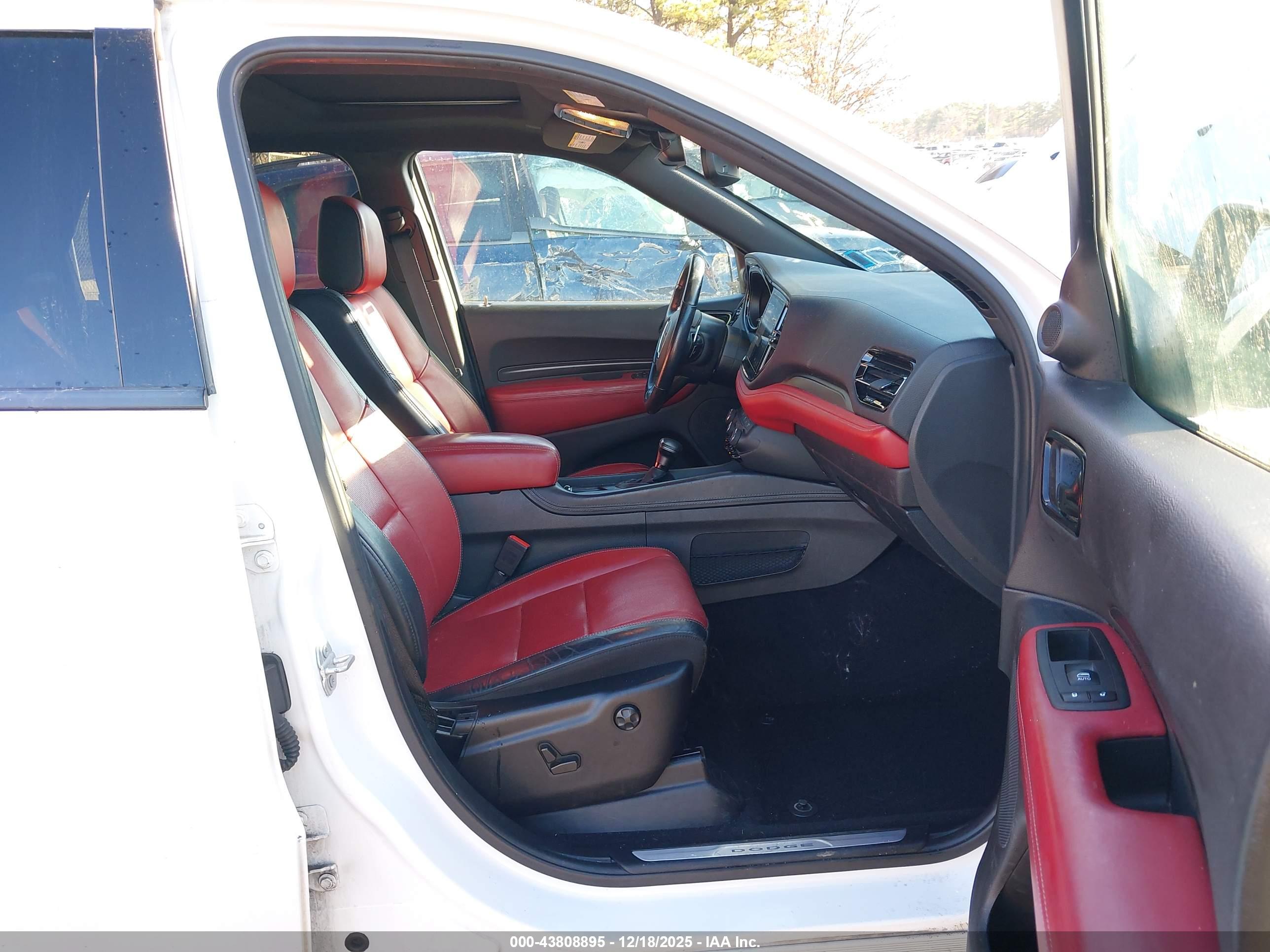 DODGE DURANGO image 5