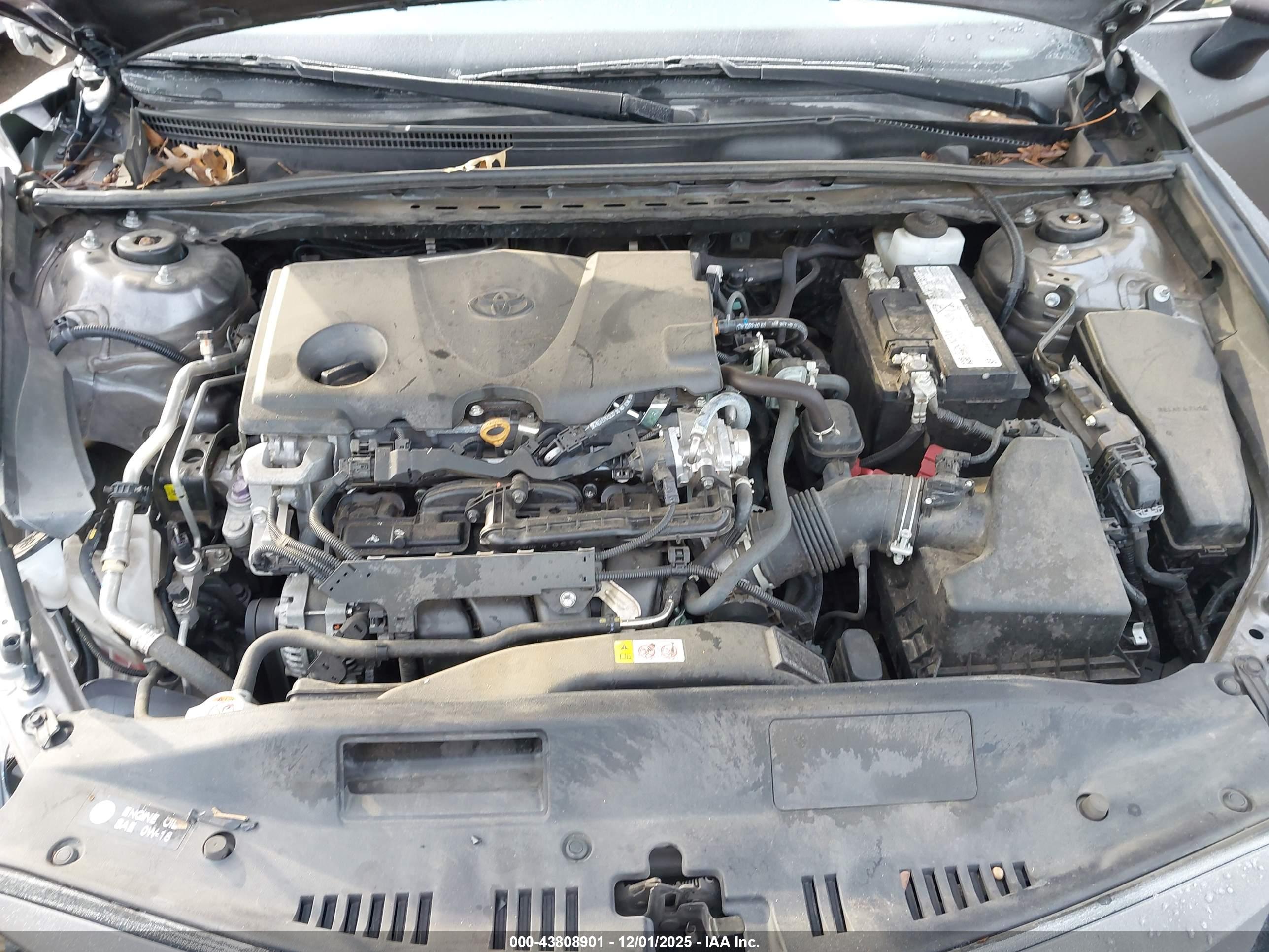 TOYOTA CAMRY image 10