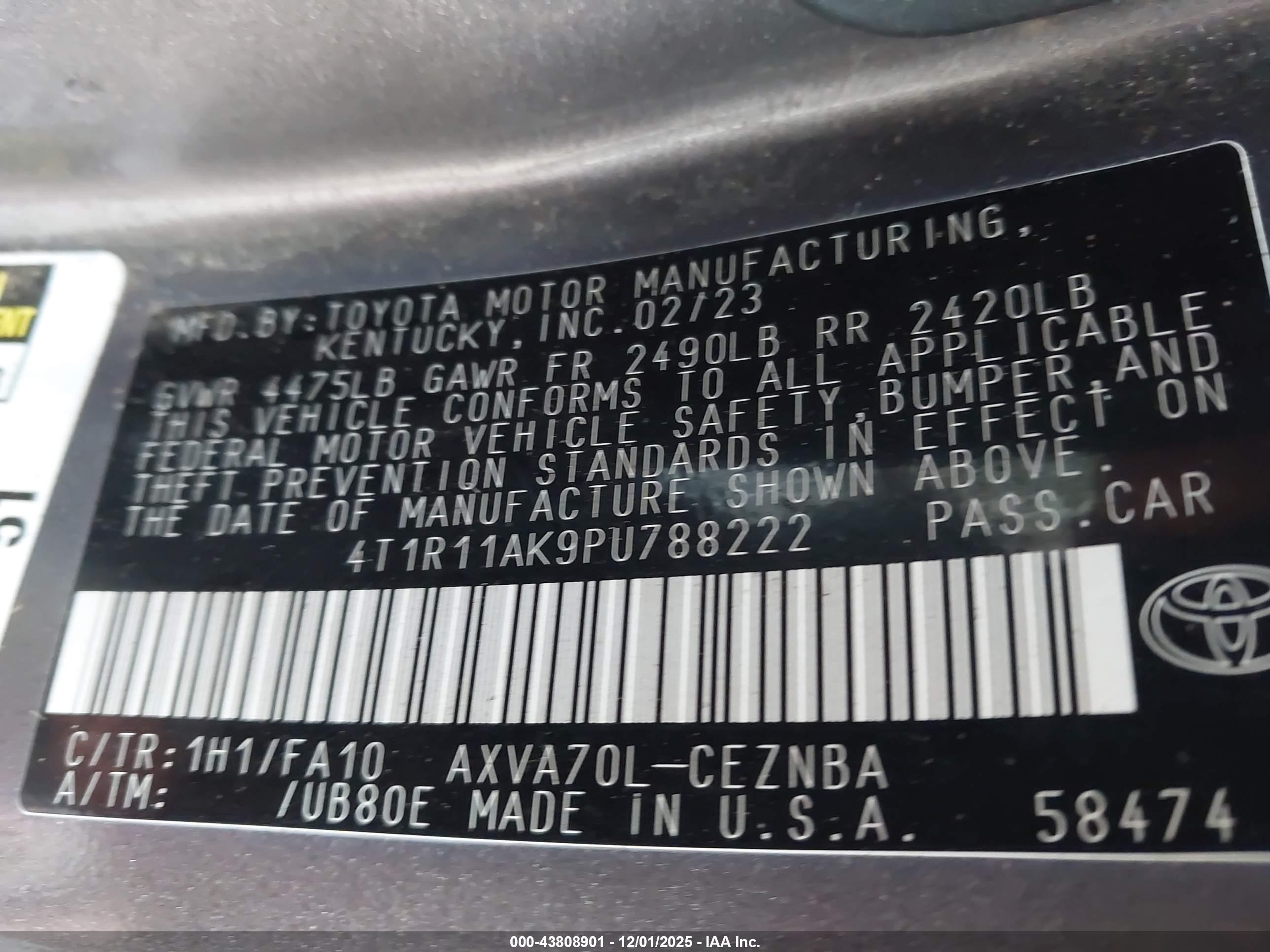 TOYOTA CAMRY image 9
