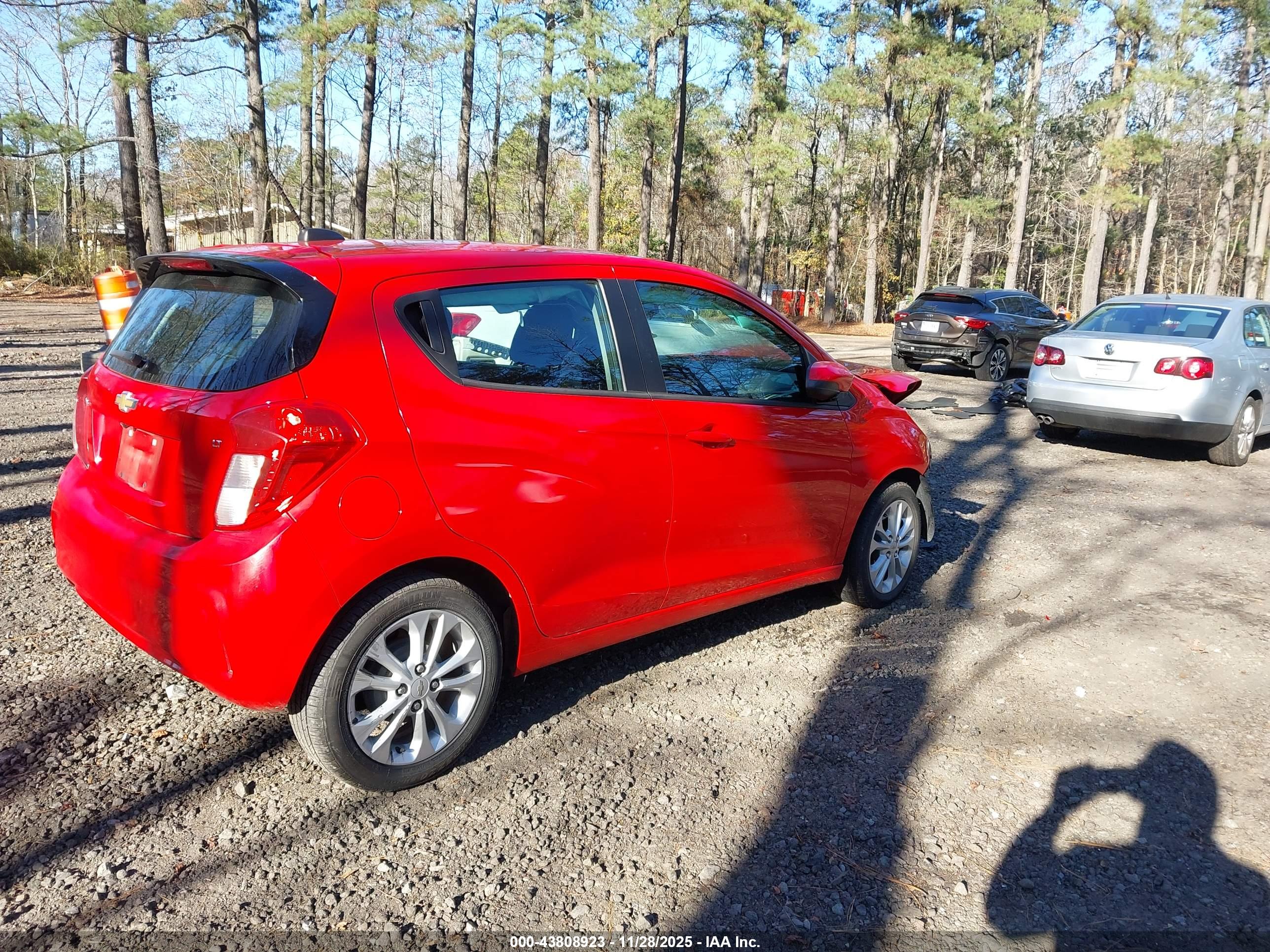 CHEVROLET SPARK image 4