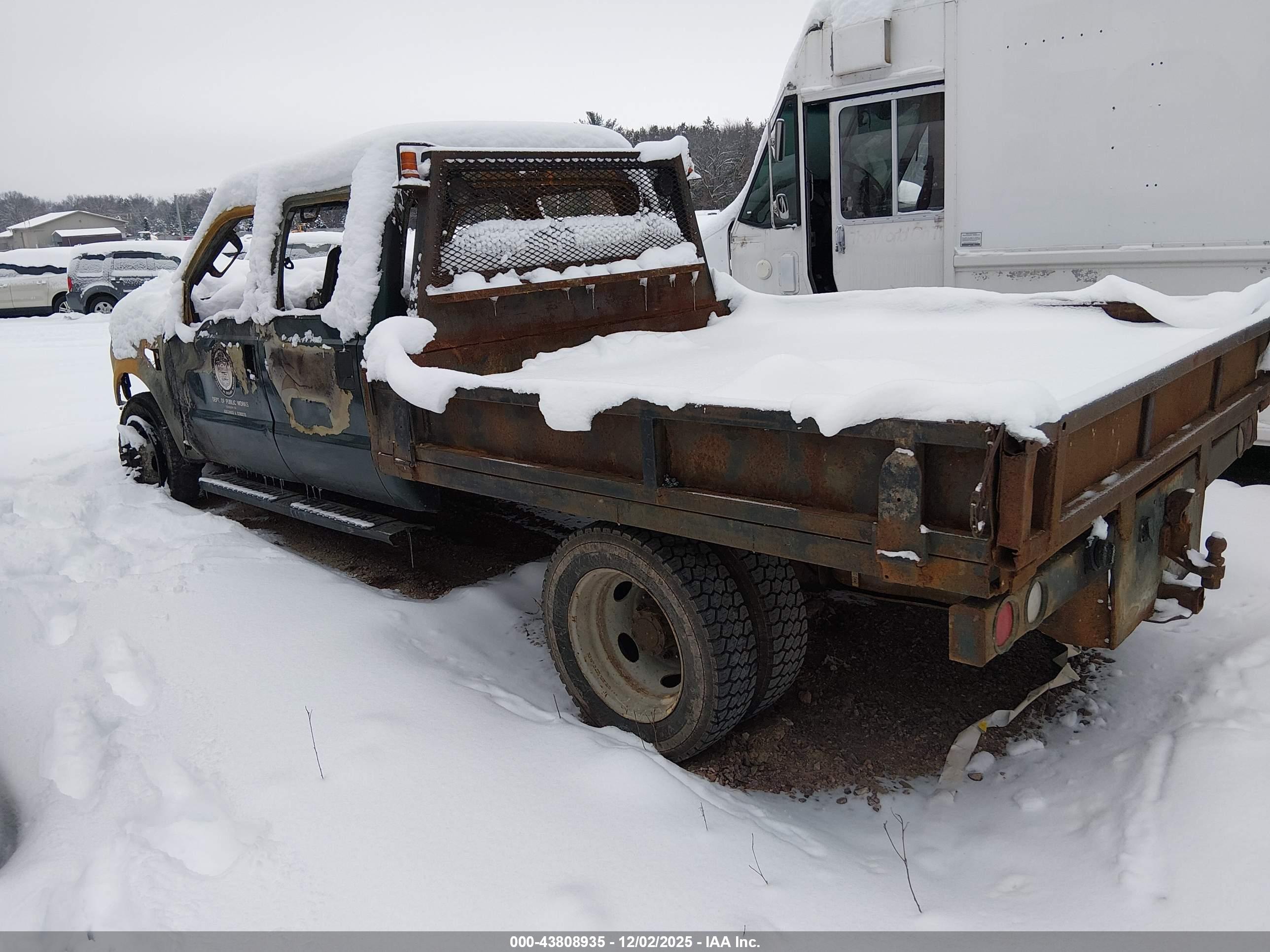FORD F-450 image 3