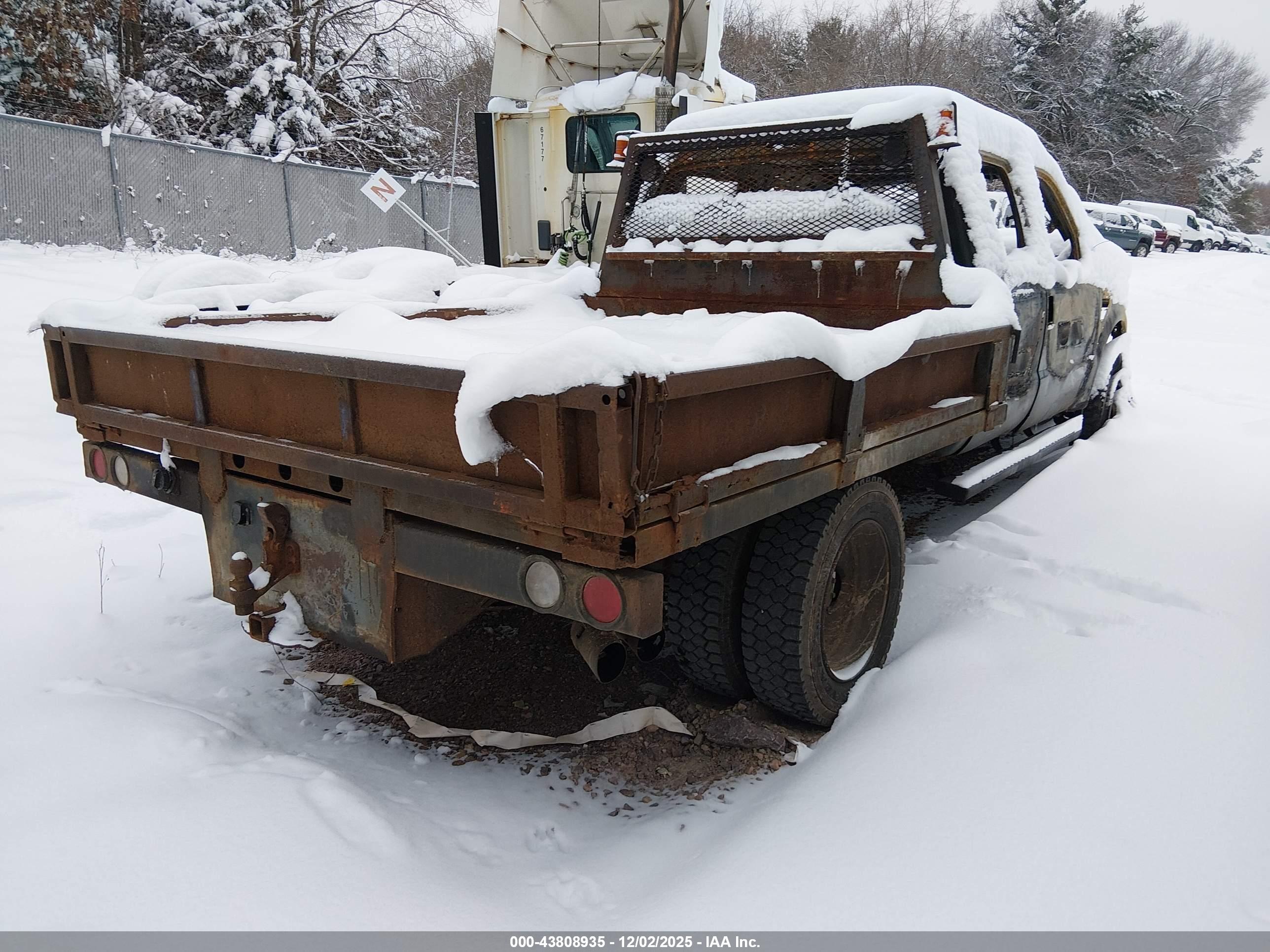 FORD F-450 image 4