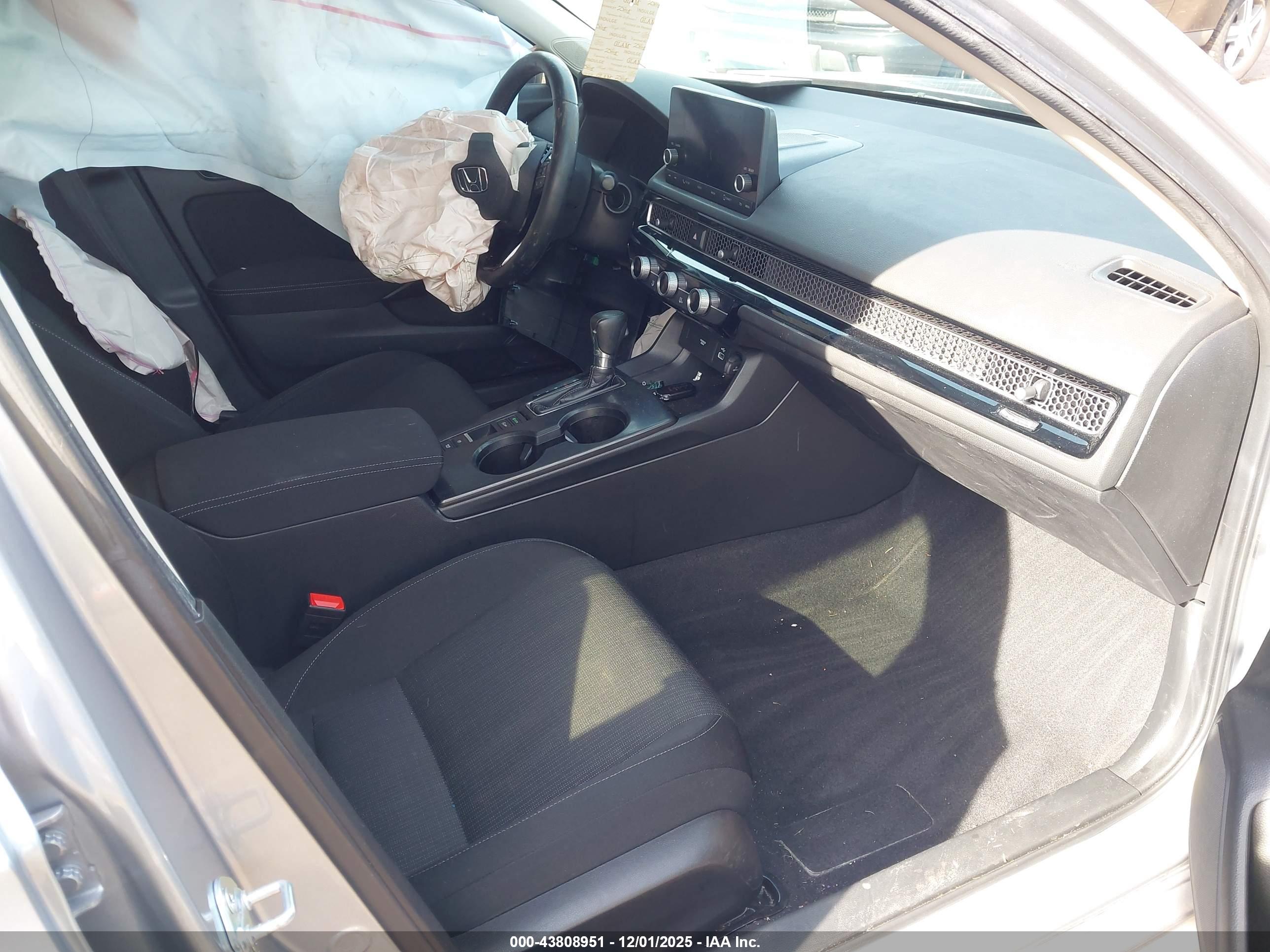 HONDA CIVIC image 5