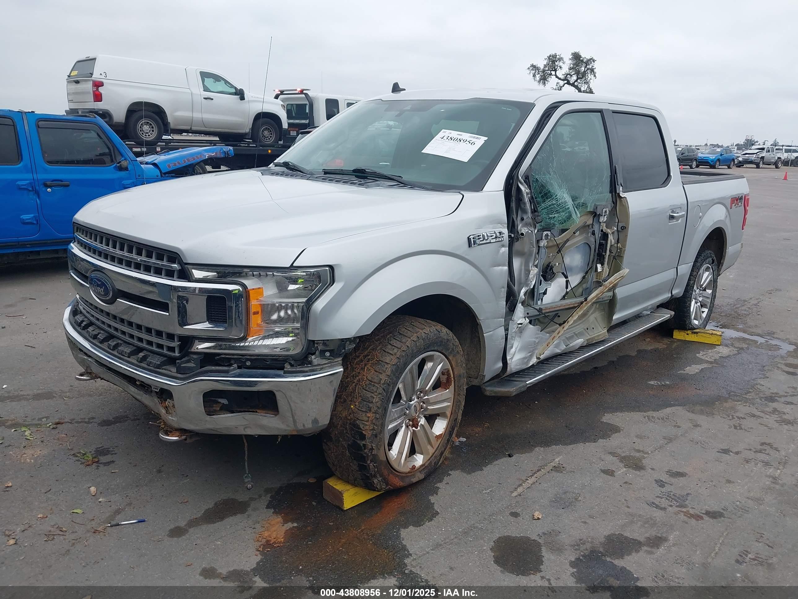 FORD F-150 image 2