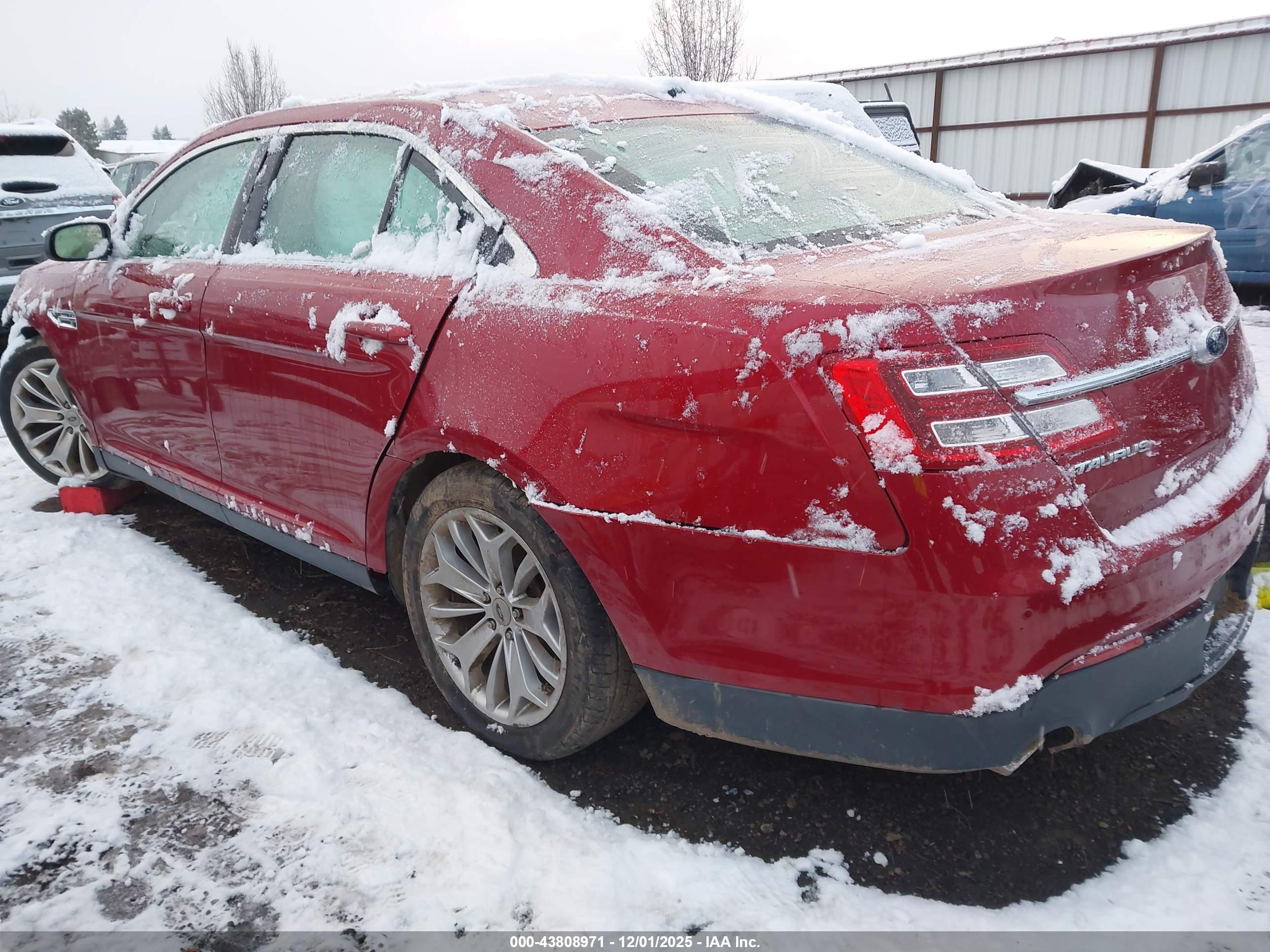 FORD TAURUS image 3