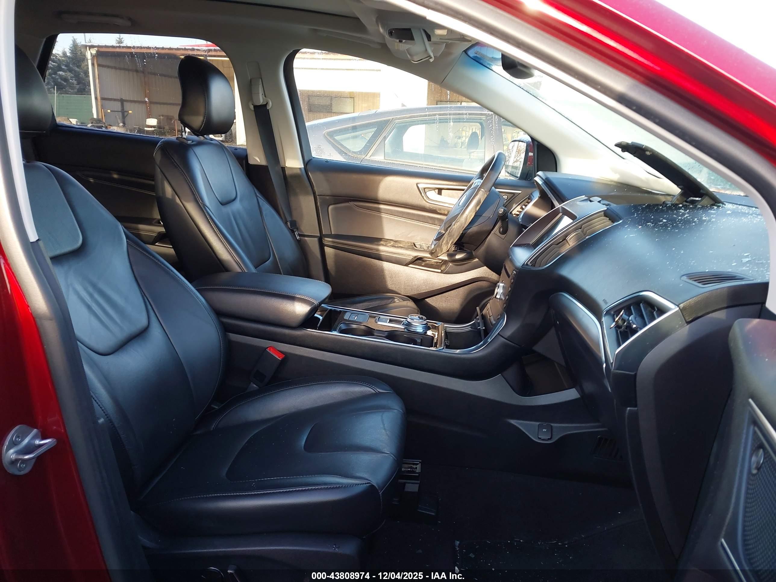 FORD EDGE image 5