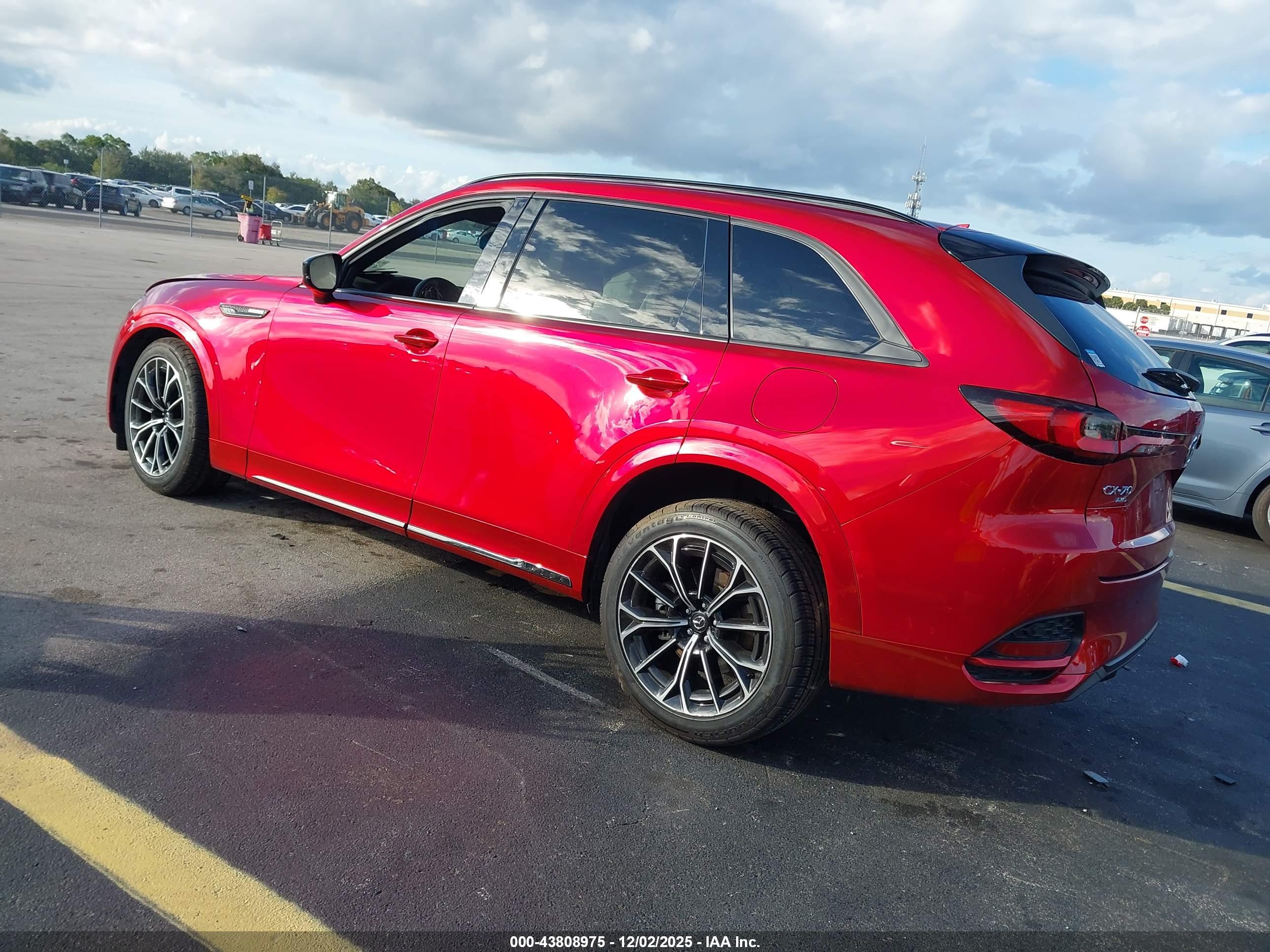 MAZDA CX-70 image 3