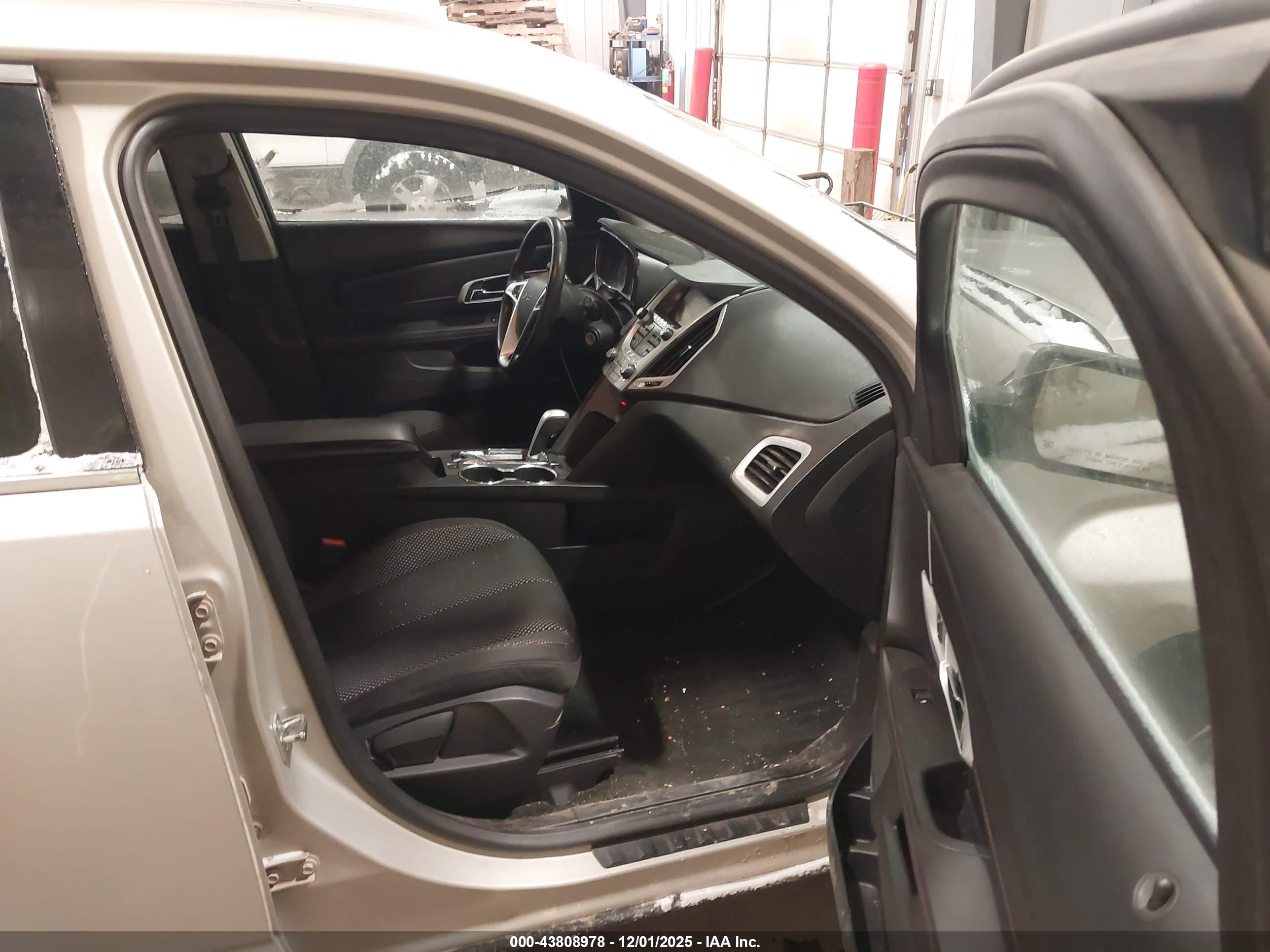 GMC TERRAIN image 5