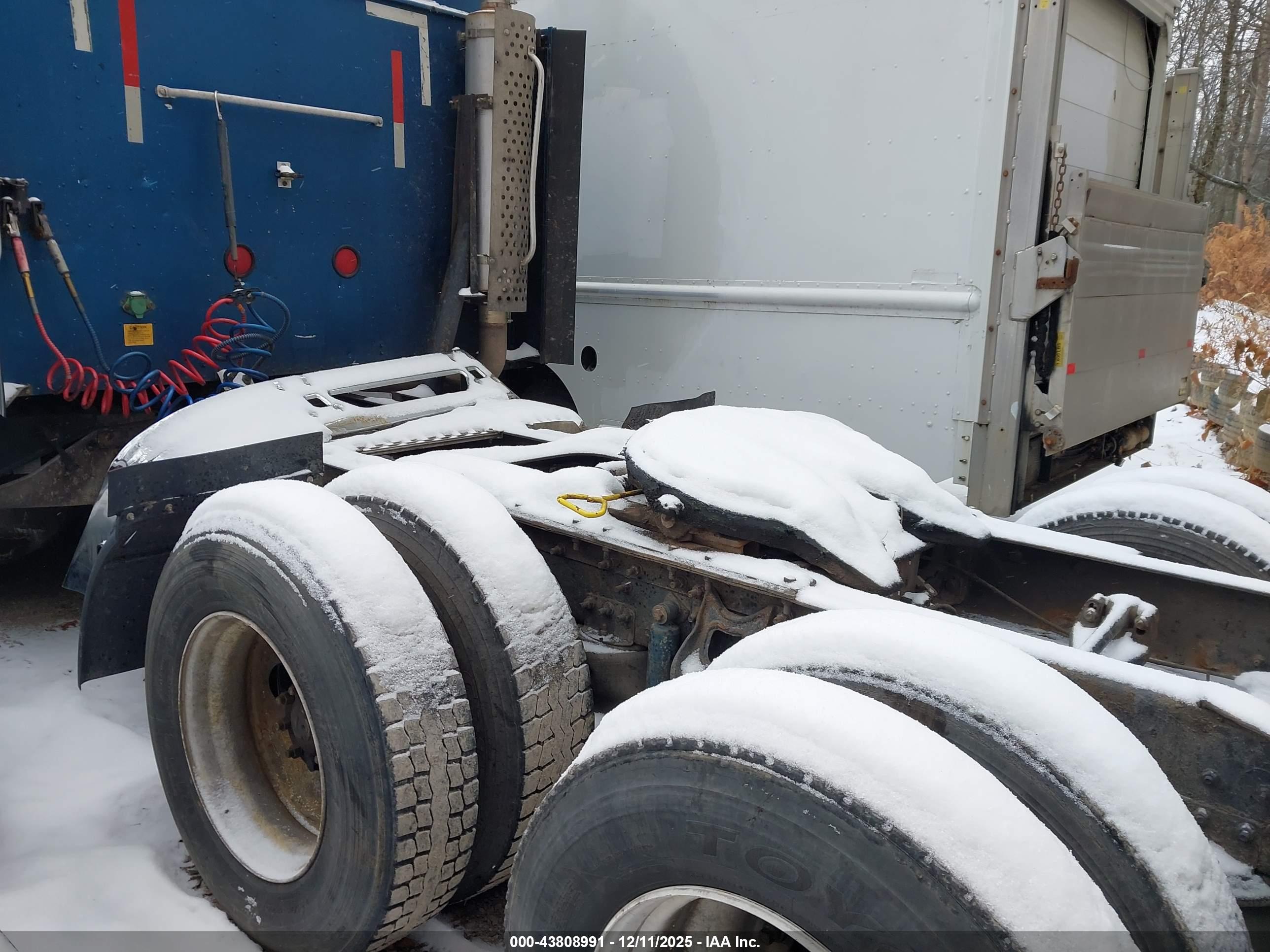 INTERNATIONAL 9200 image 3