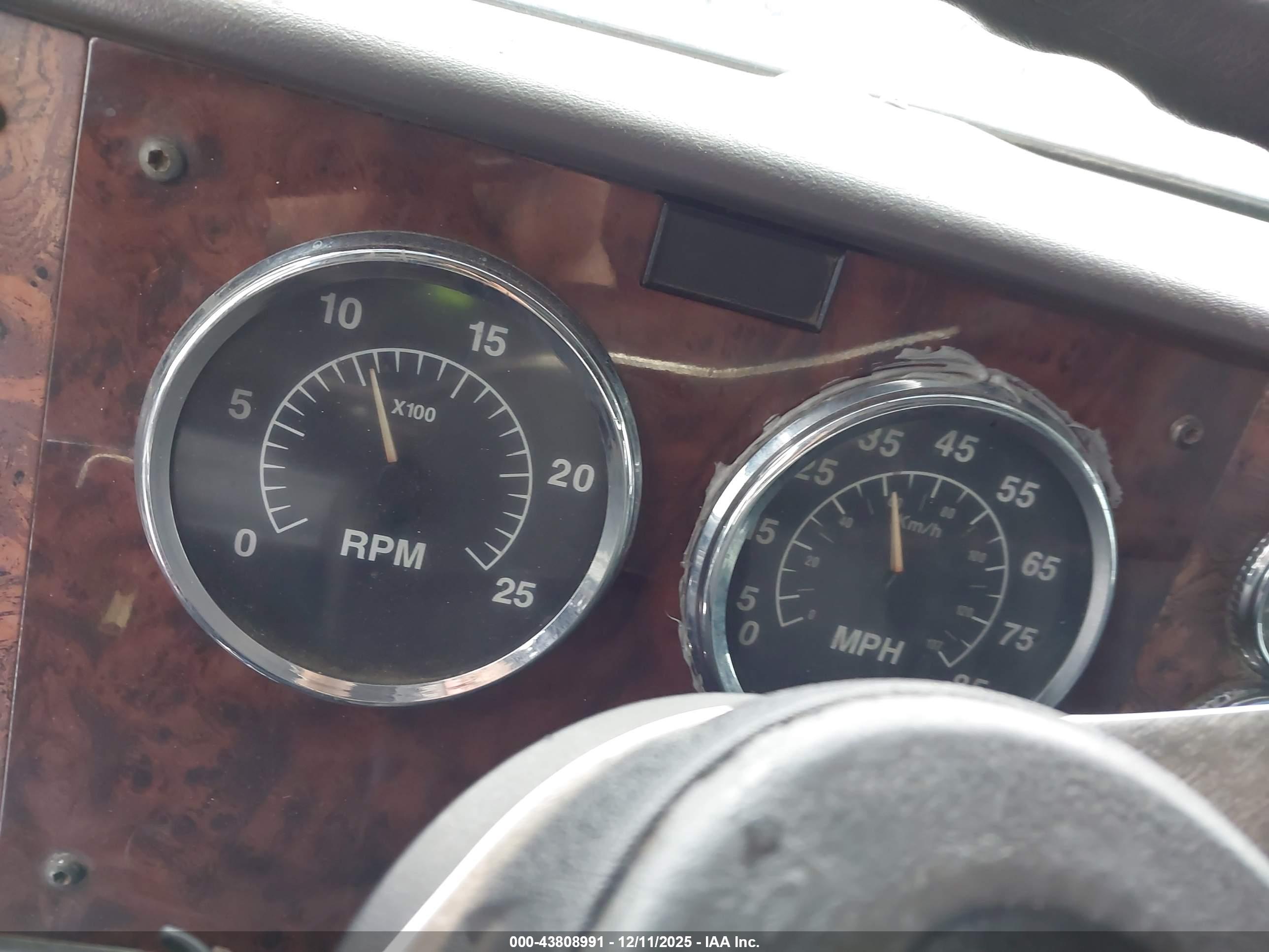 INTERNATIONAL 9200 image 6