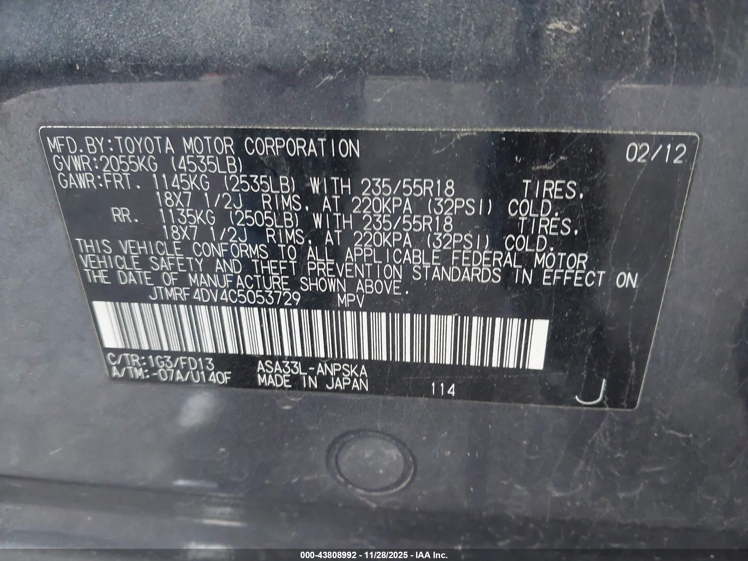 TOYOTA RAV4 image 9