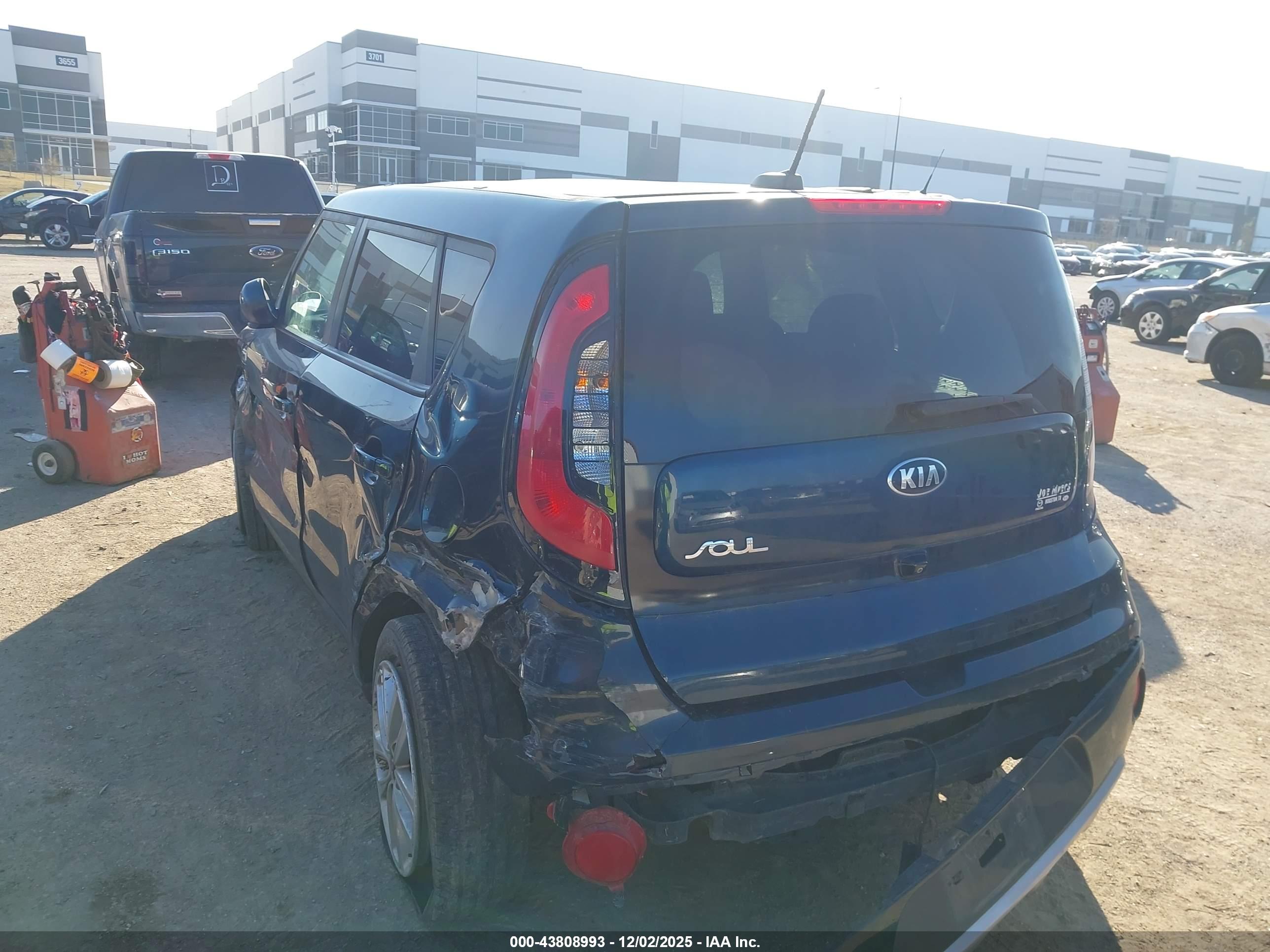 KIA SOUL image 3