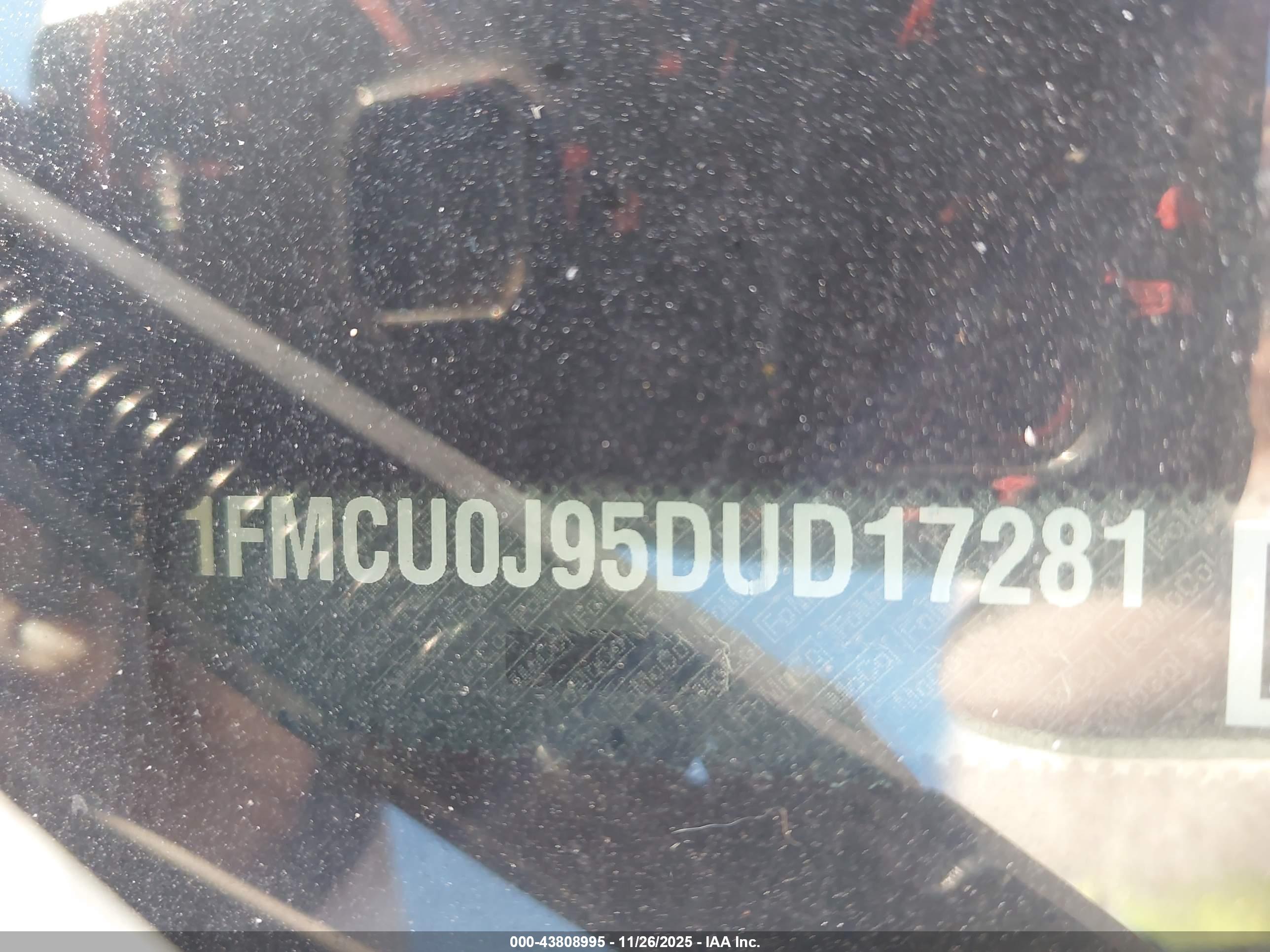FORD ESCAPE image 9