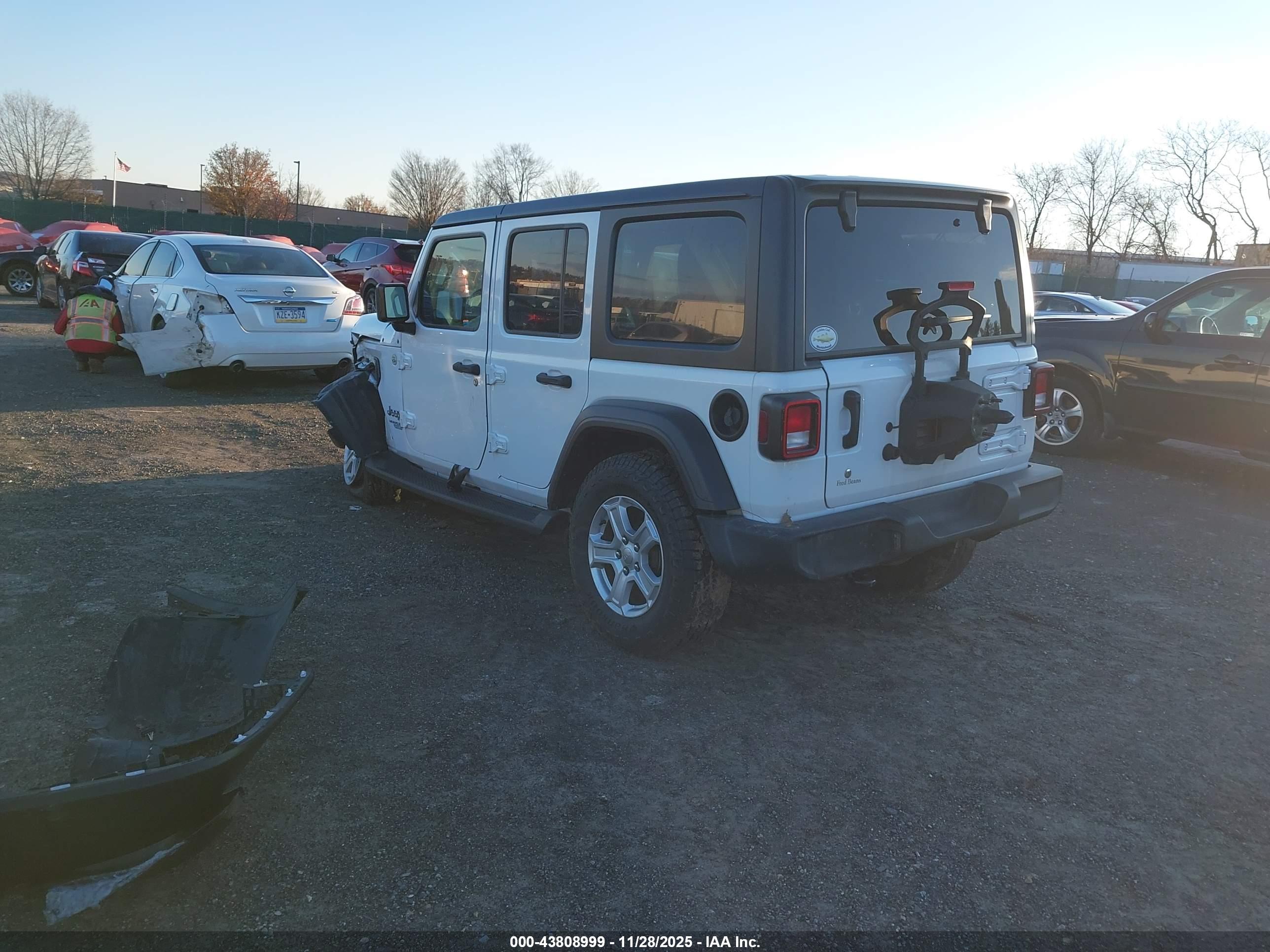 JEEP WRANGLER image 3
