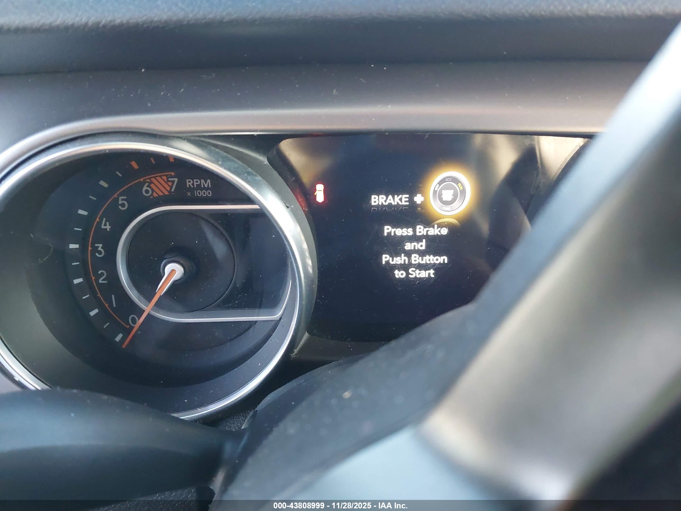 JEEP WRANGLER image 7