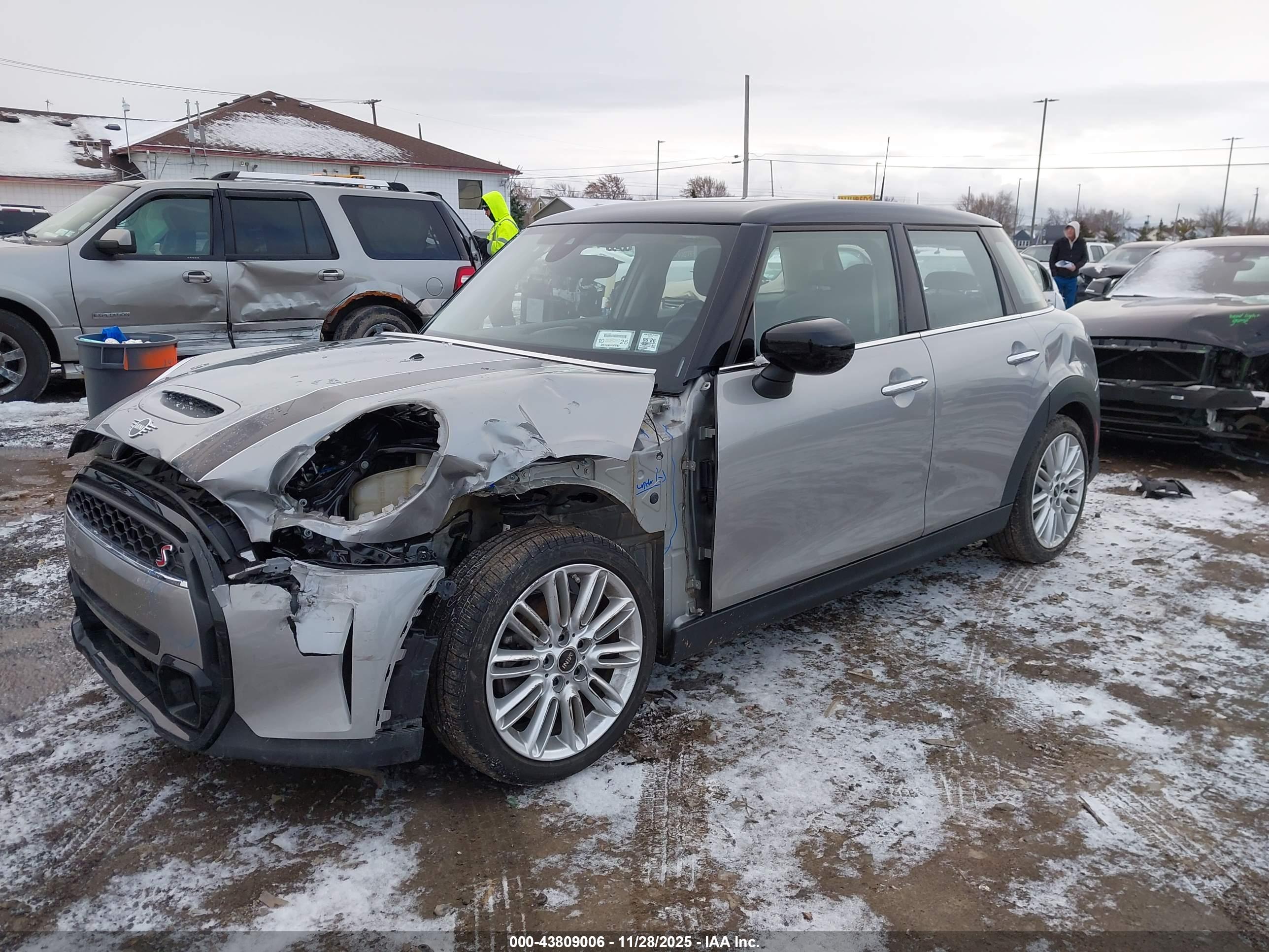 MINI HARDTOP image 2