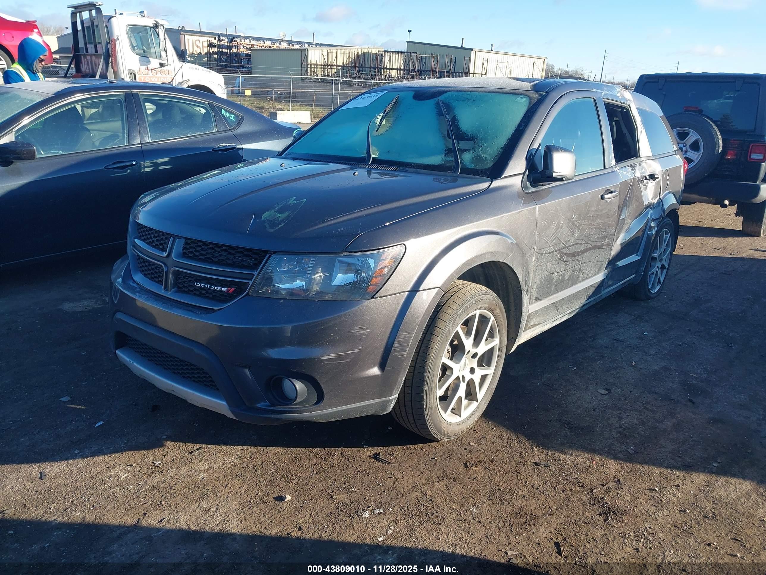 DODGE JOURNEY image 2
