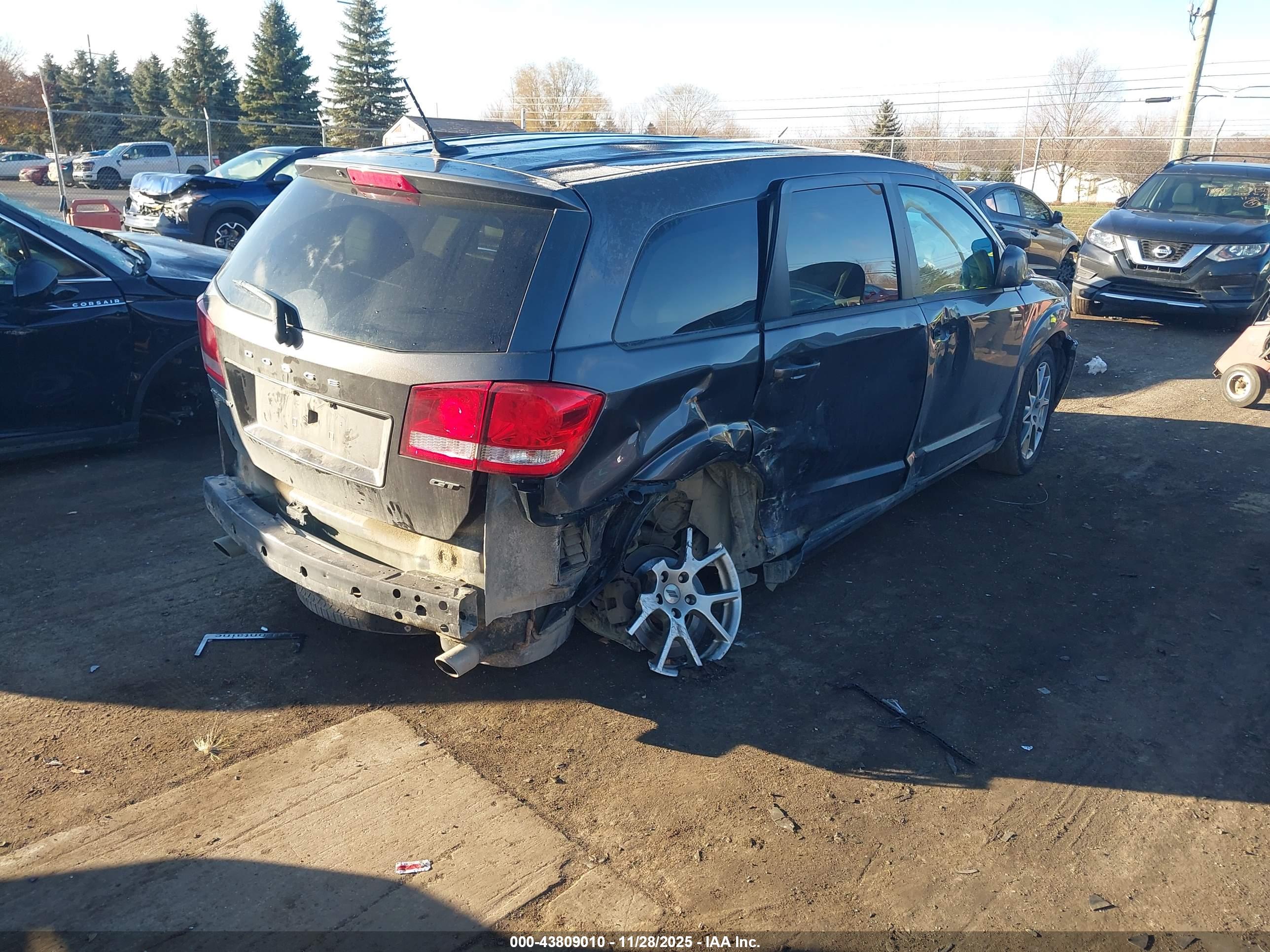 DODGE JOURNEY image 4