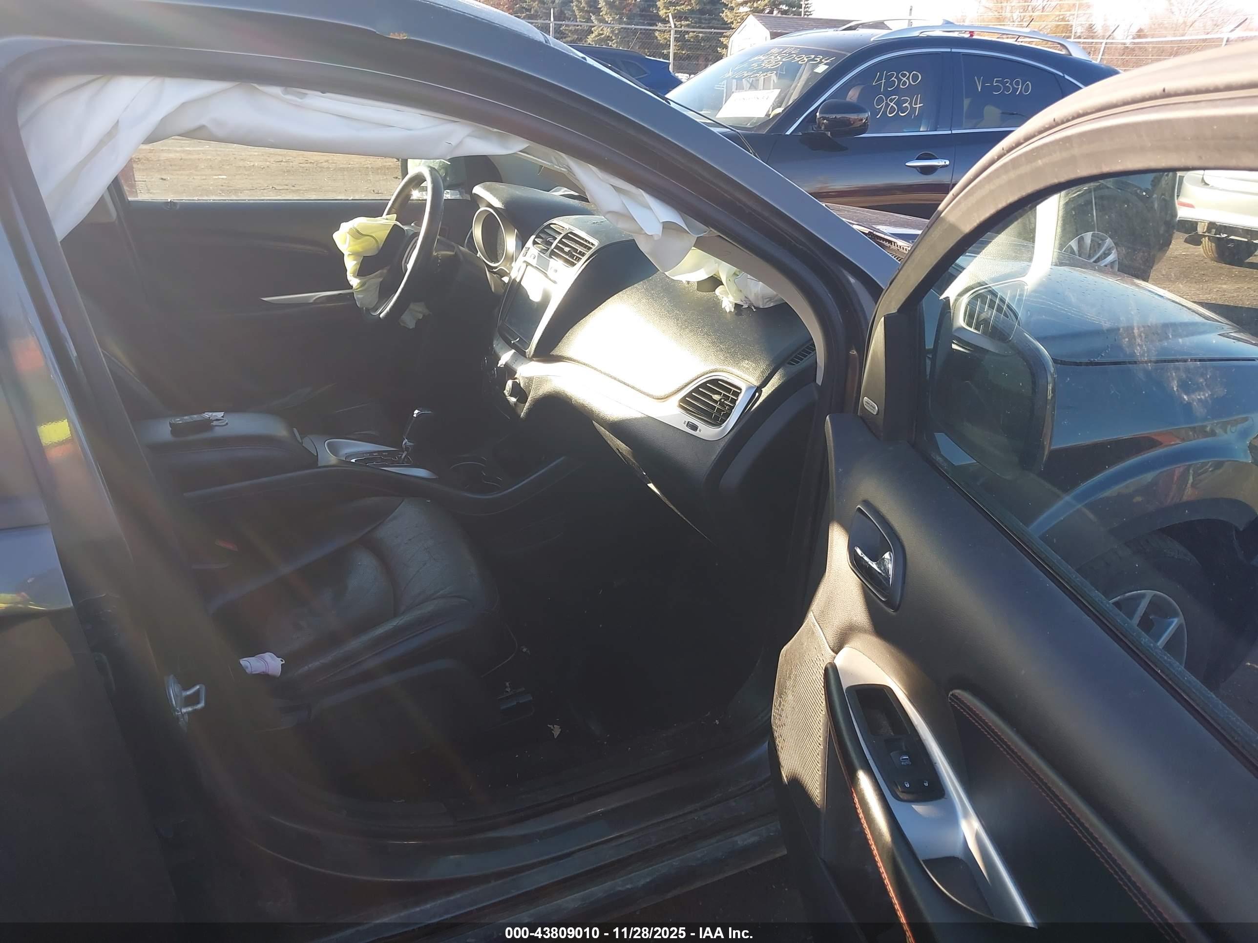 DODGE JOURNEY image 5
