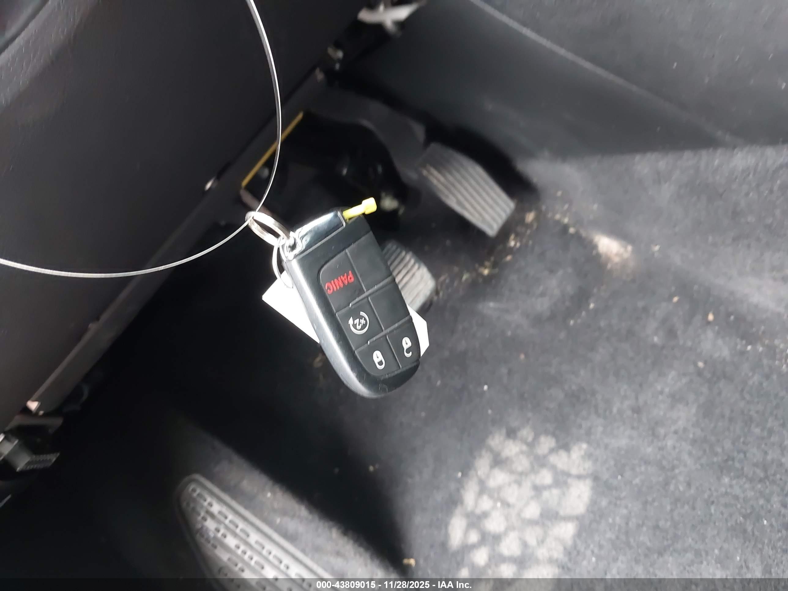JEEP COMPASS image 11