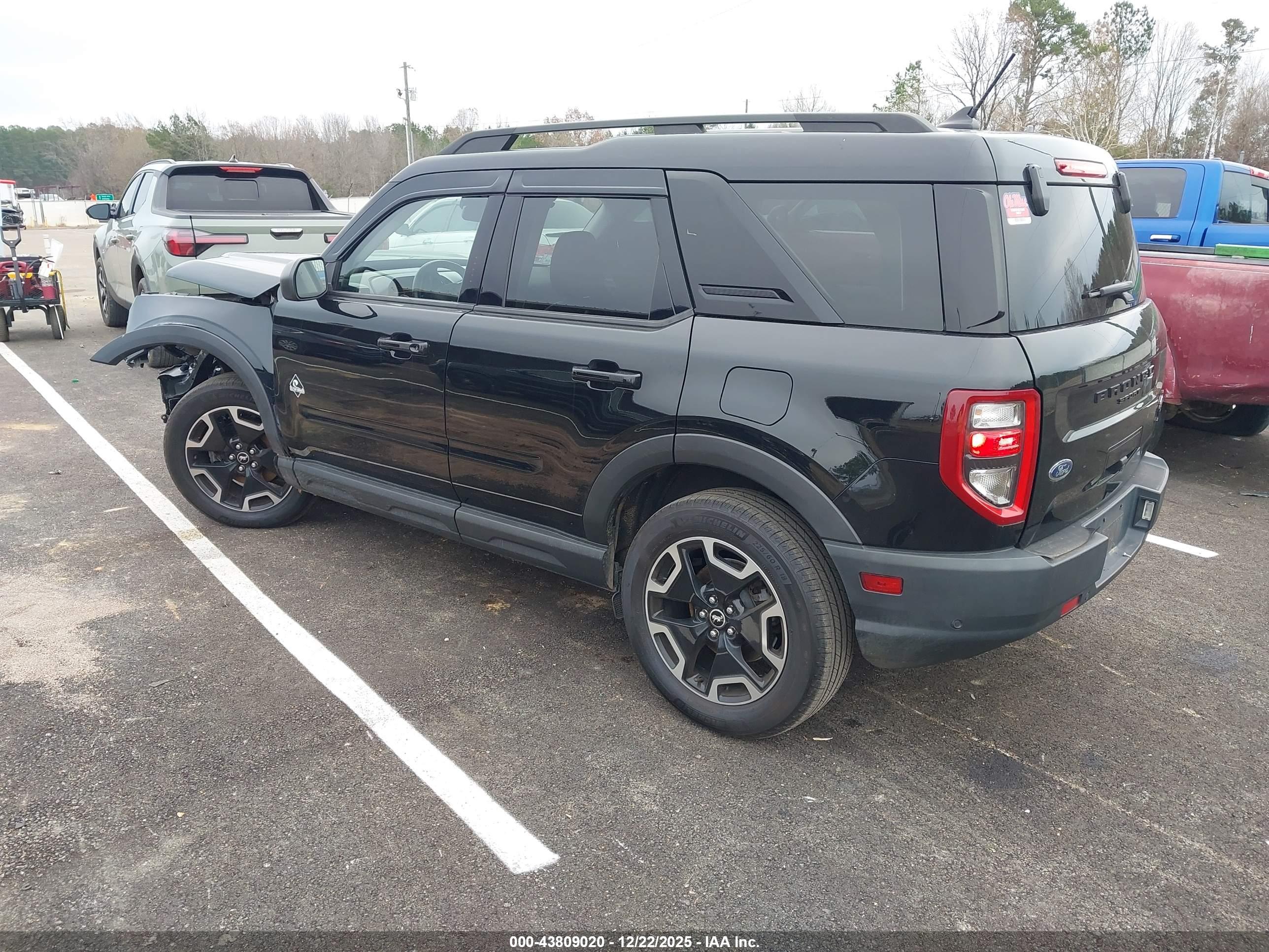 FORD BRONCO image 3