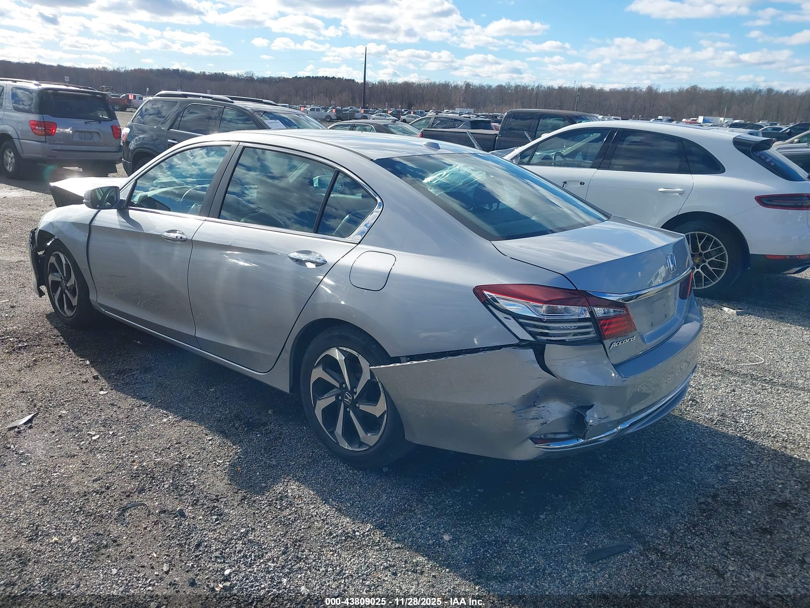 HONDA ACCORD image 3