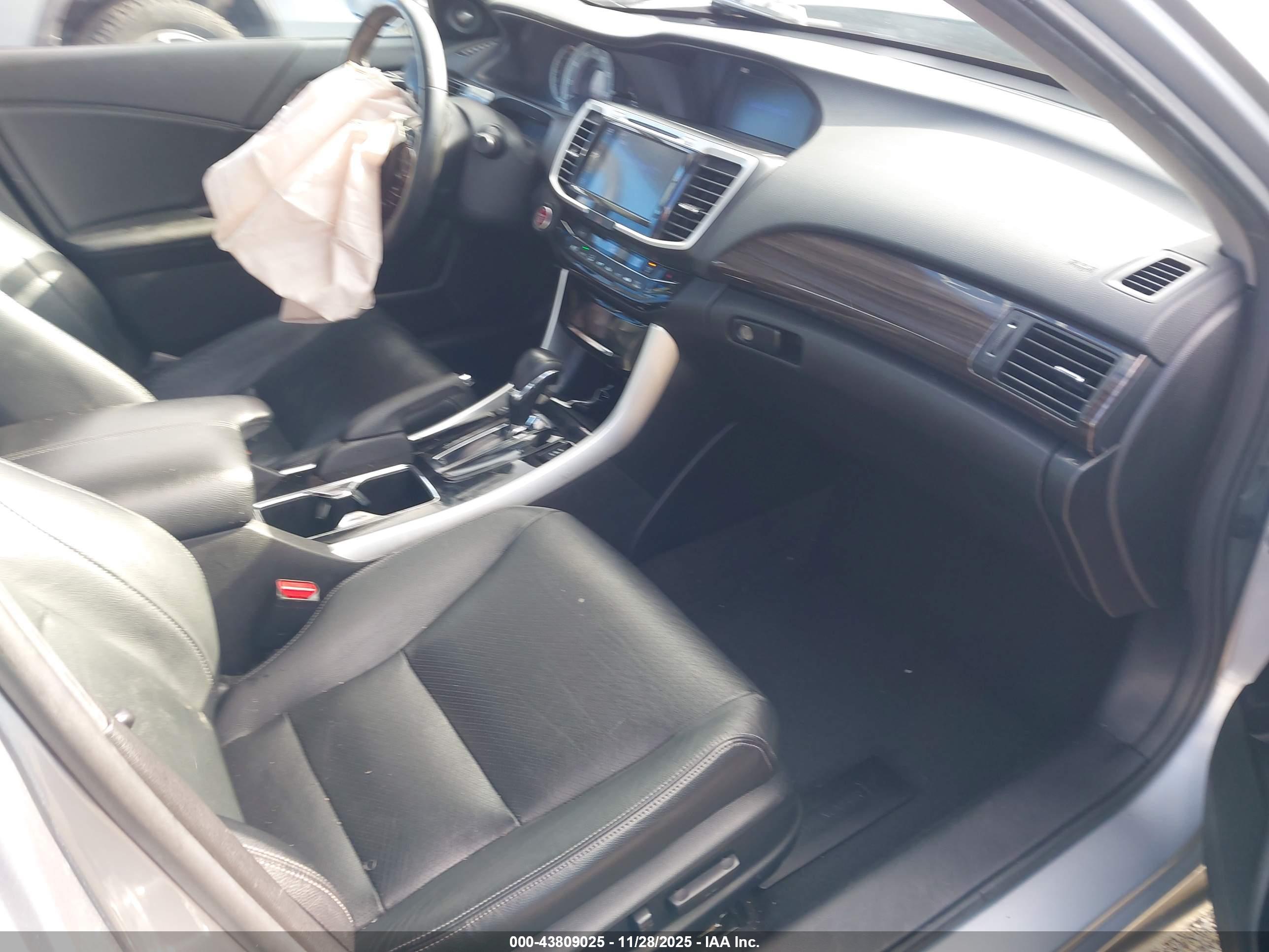HONDA ACCORD image 5