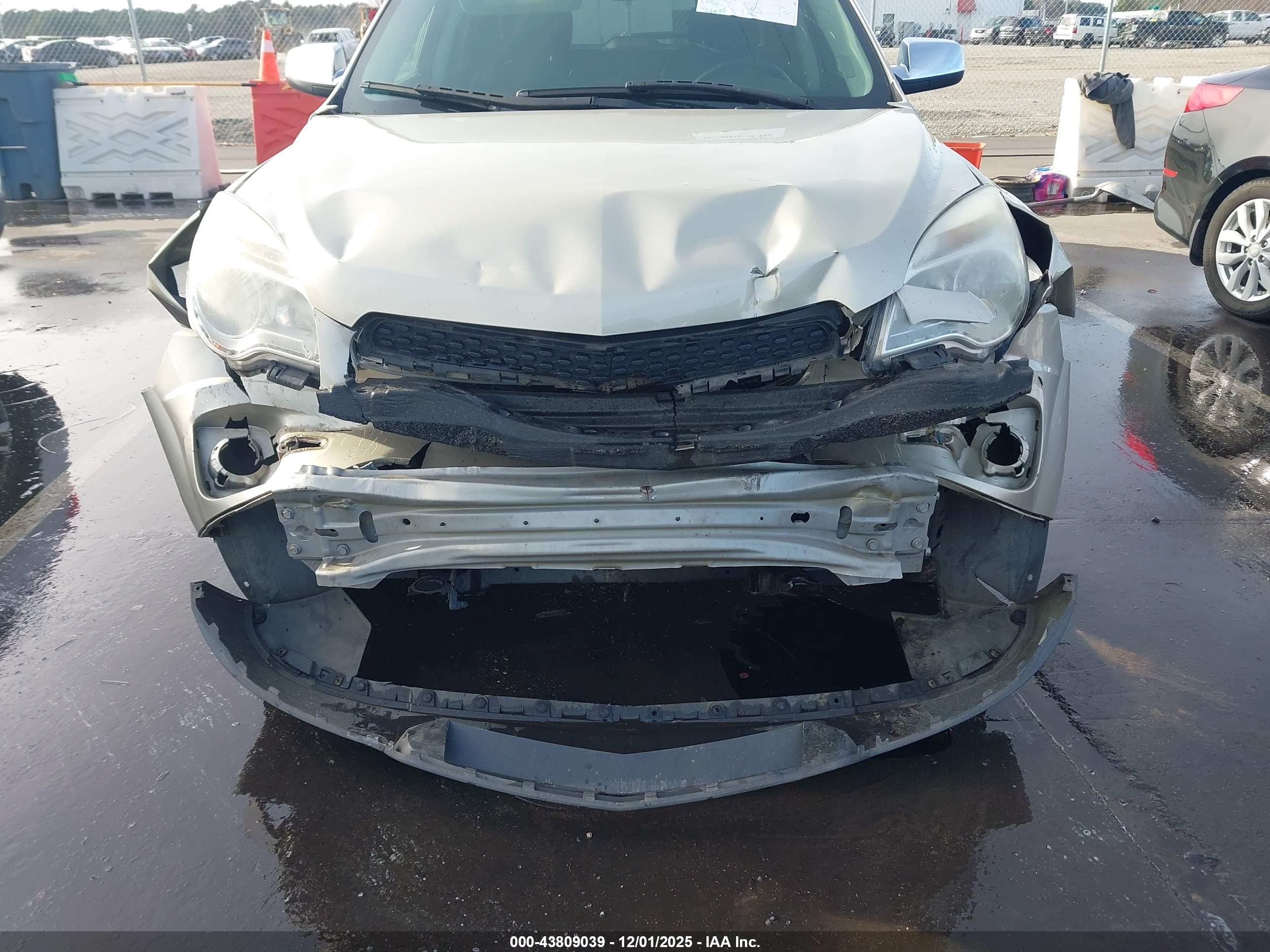 CHEVROLET EQUINOX image 6
