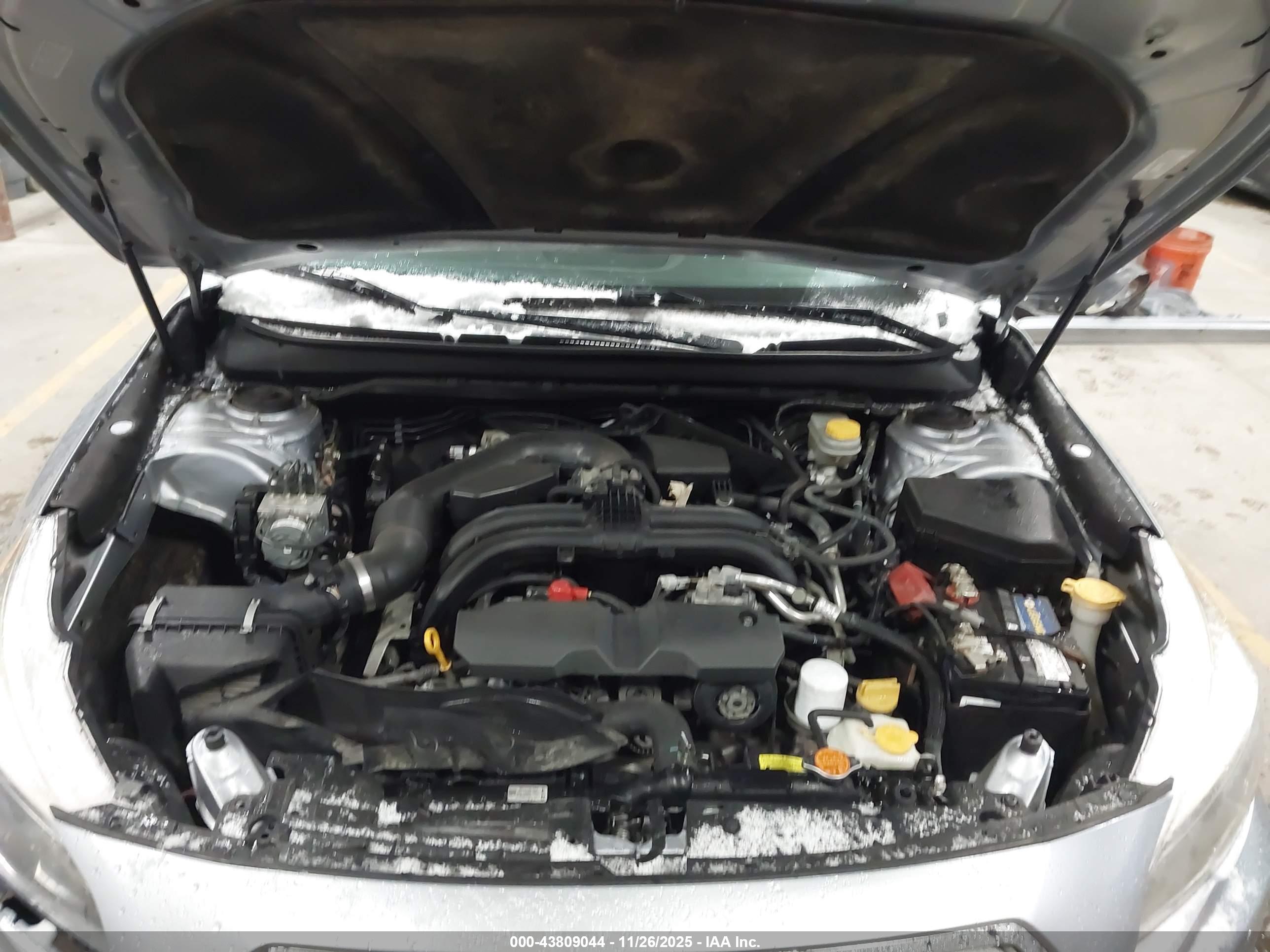 SUBARU LEGACY image 10