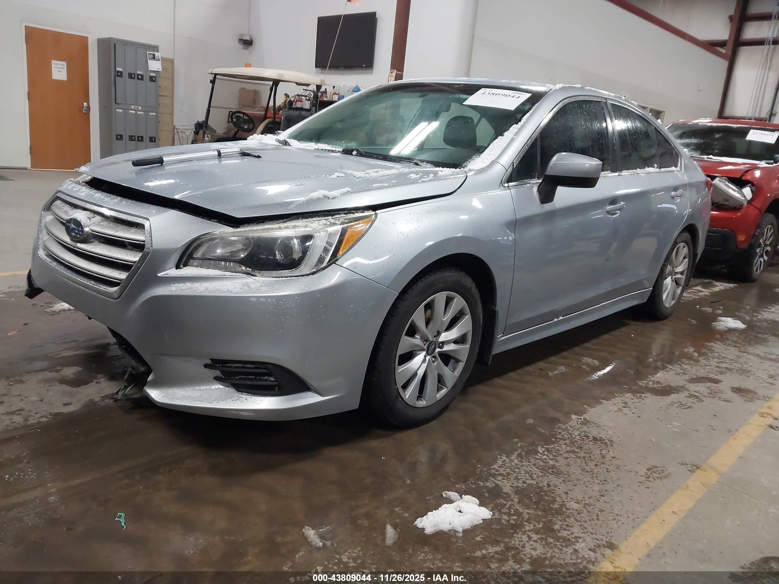 SUBARU LEGACY image 2