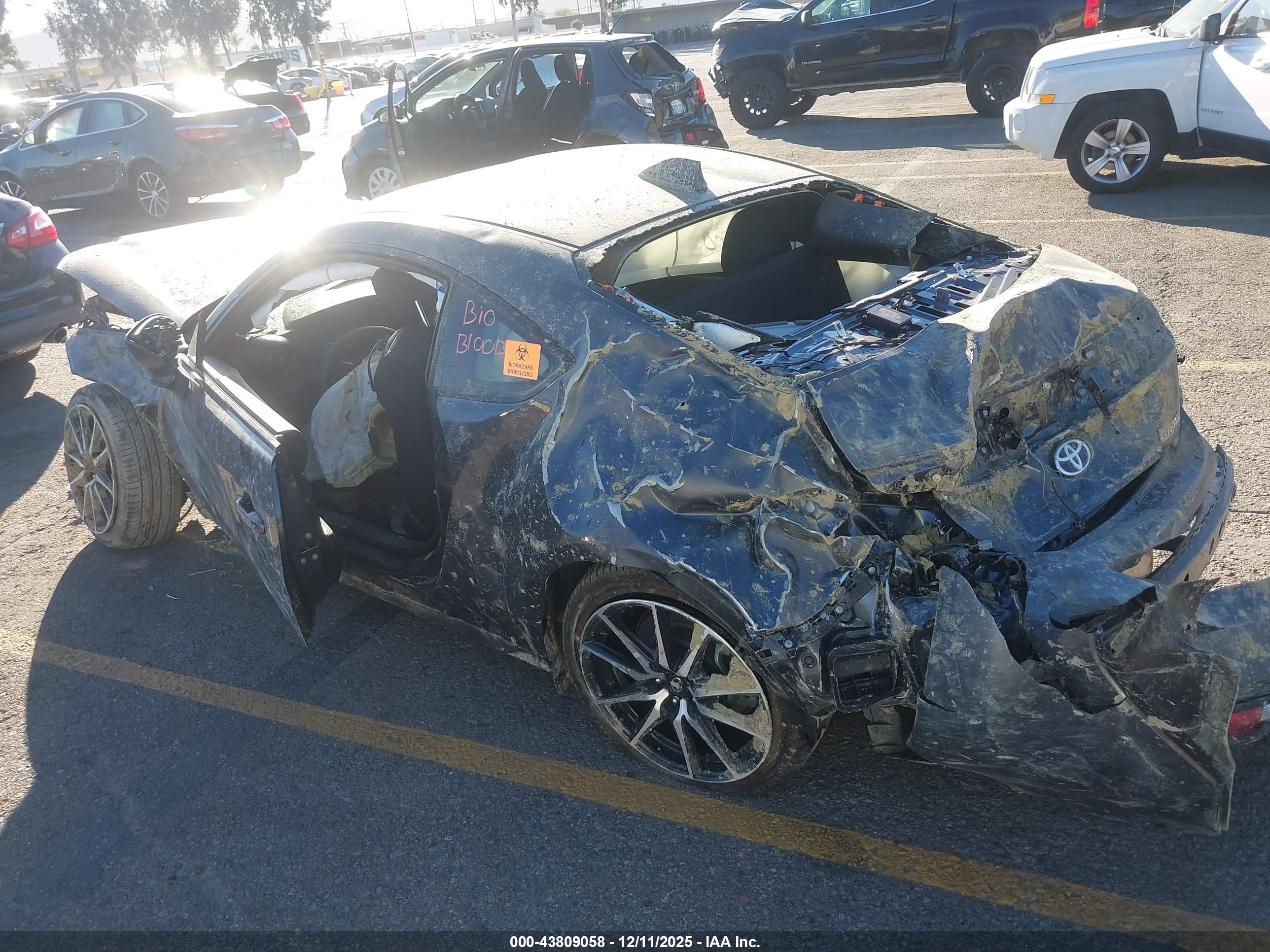 TOYOTA GR86 image 3