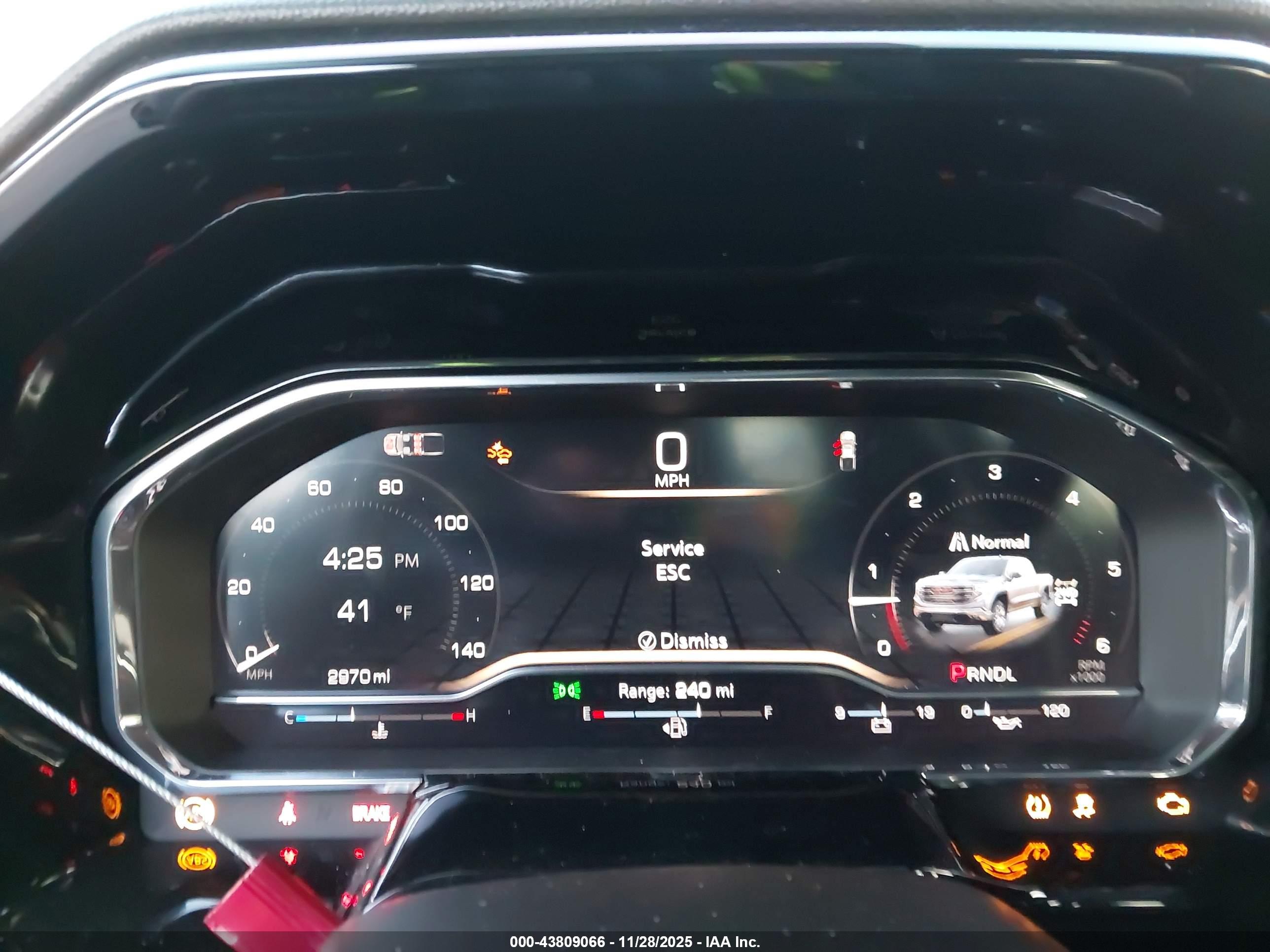 GMC SIERRA image 7
