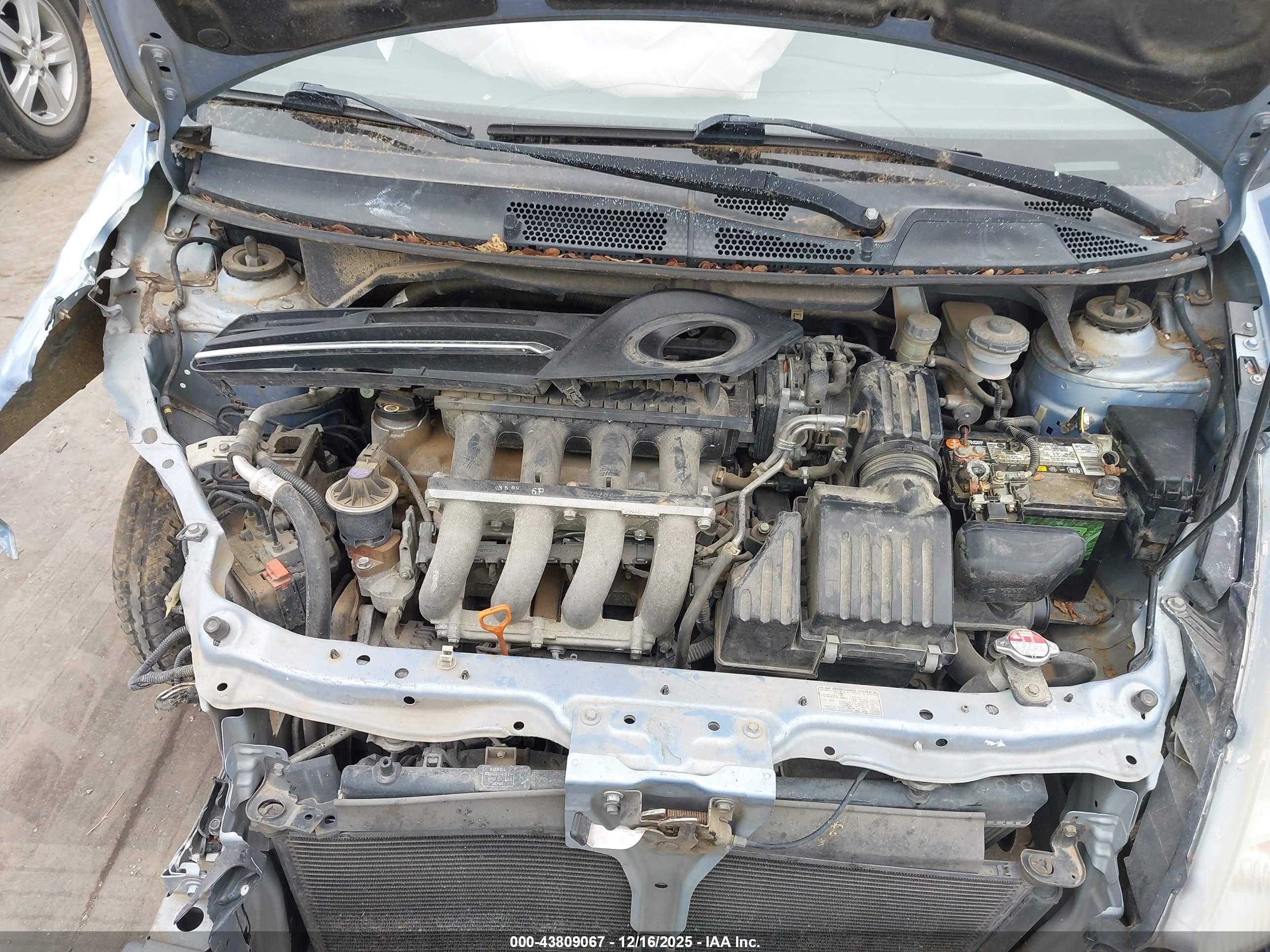 HONDA FIT image 10