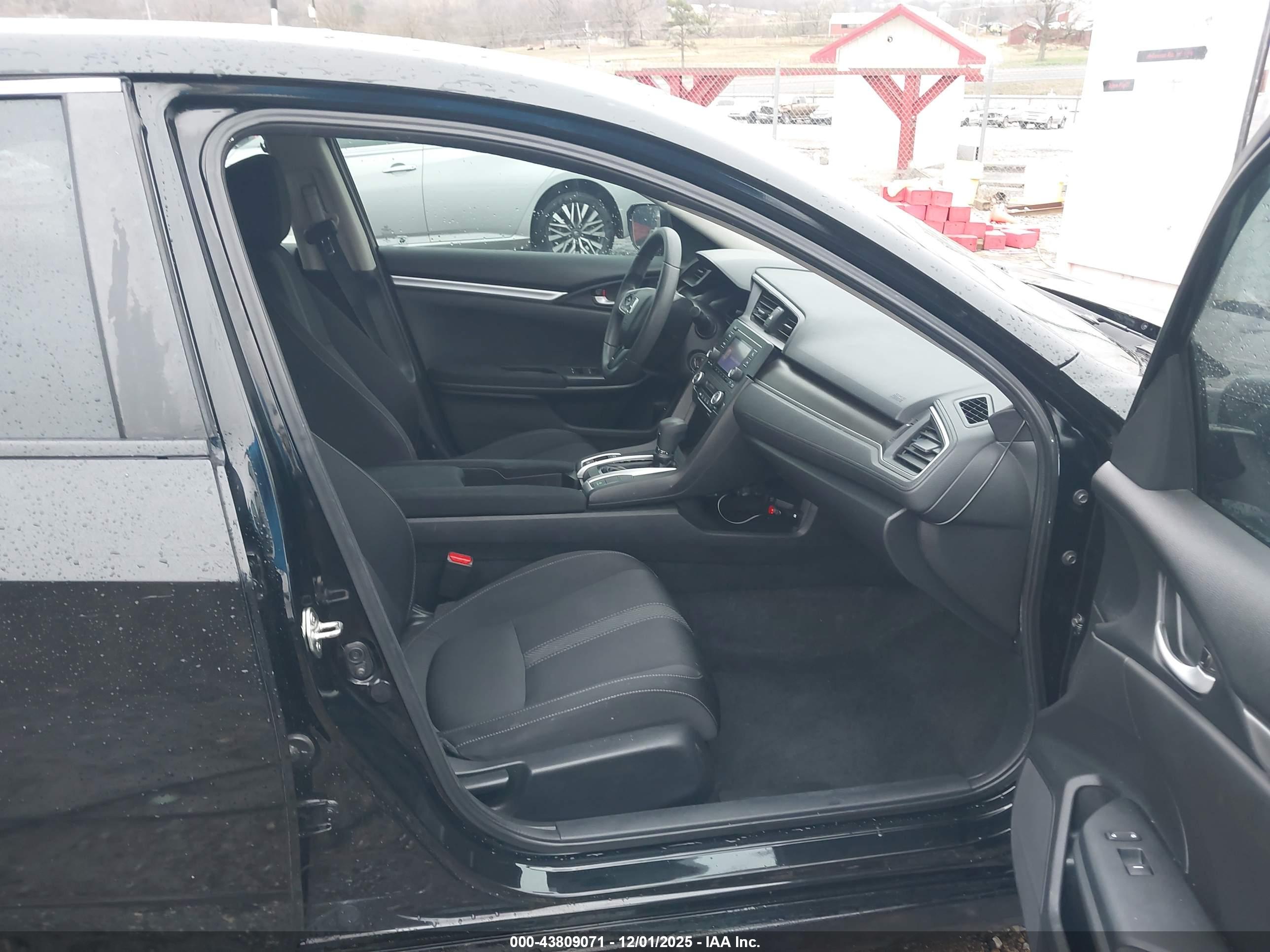HONDA CIVIC image 5